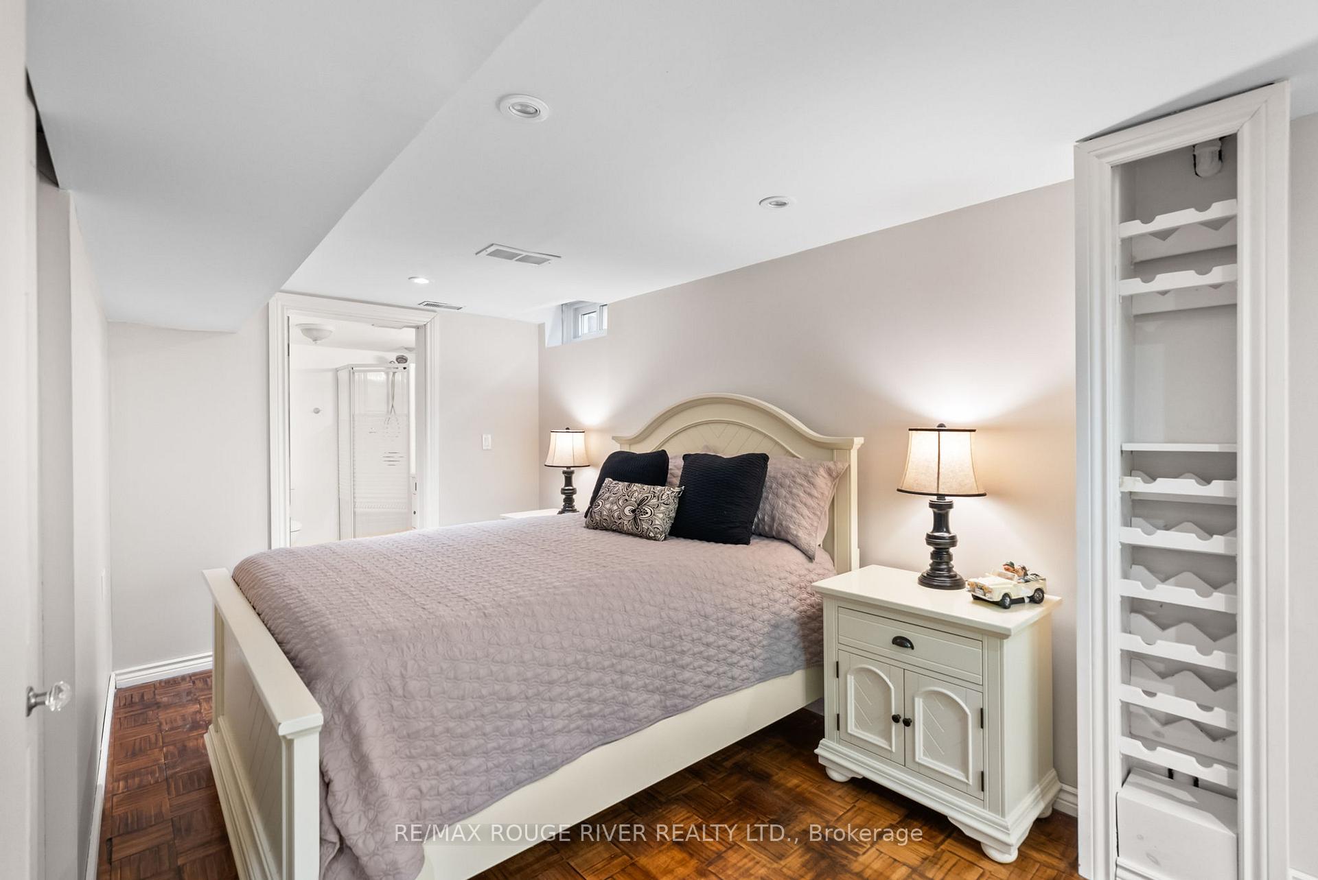 Photo 24 of 17 Wyndfield Crescent, Whitby, Pringle Creek — HOMEH