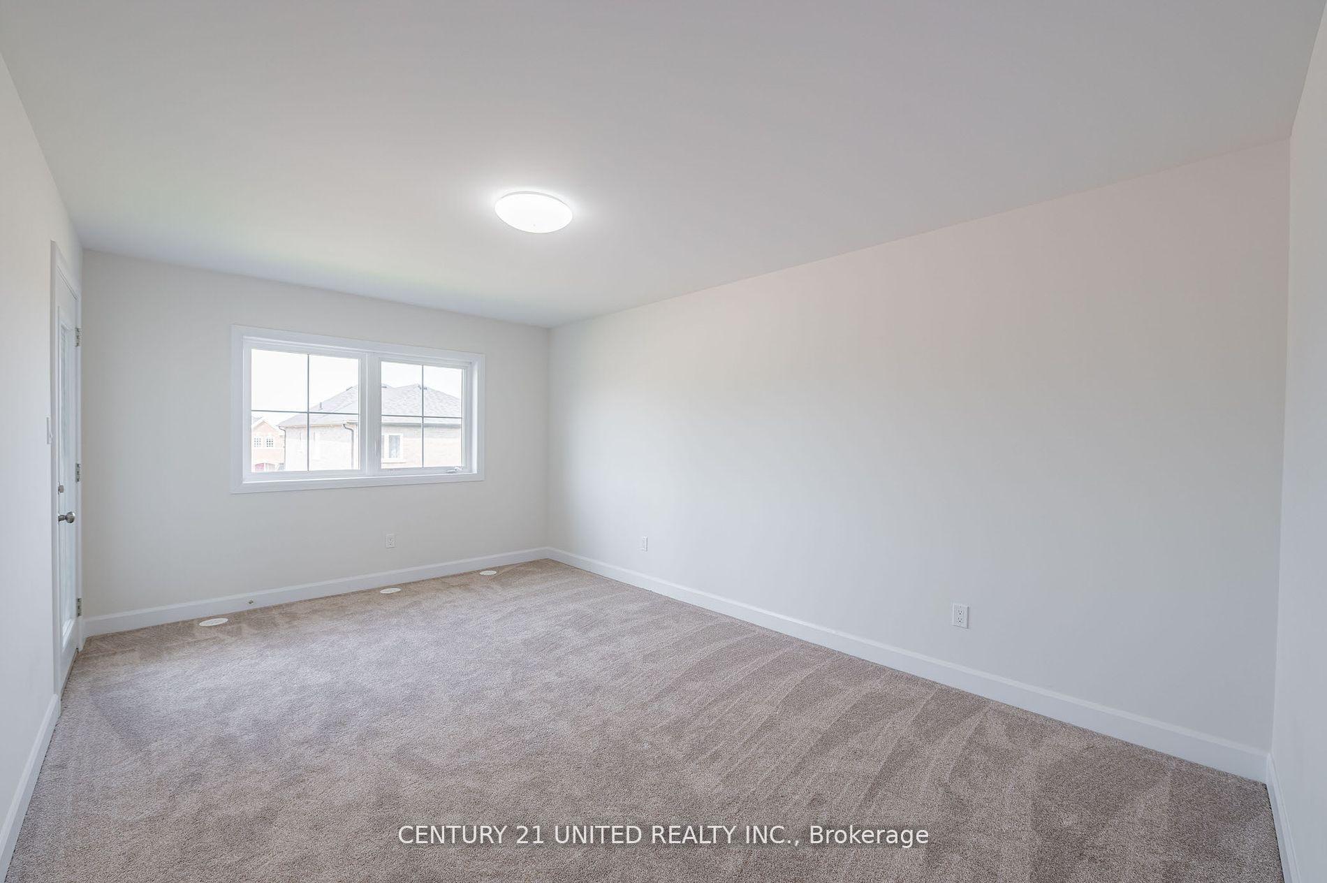 Photo 12 of 309 Mullighan Gardens, Peterborough, Monaghan Ward 2 — HOMEH