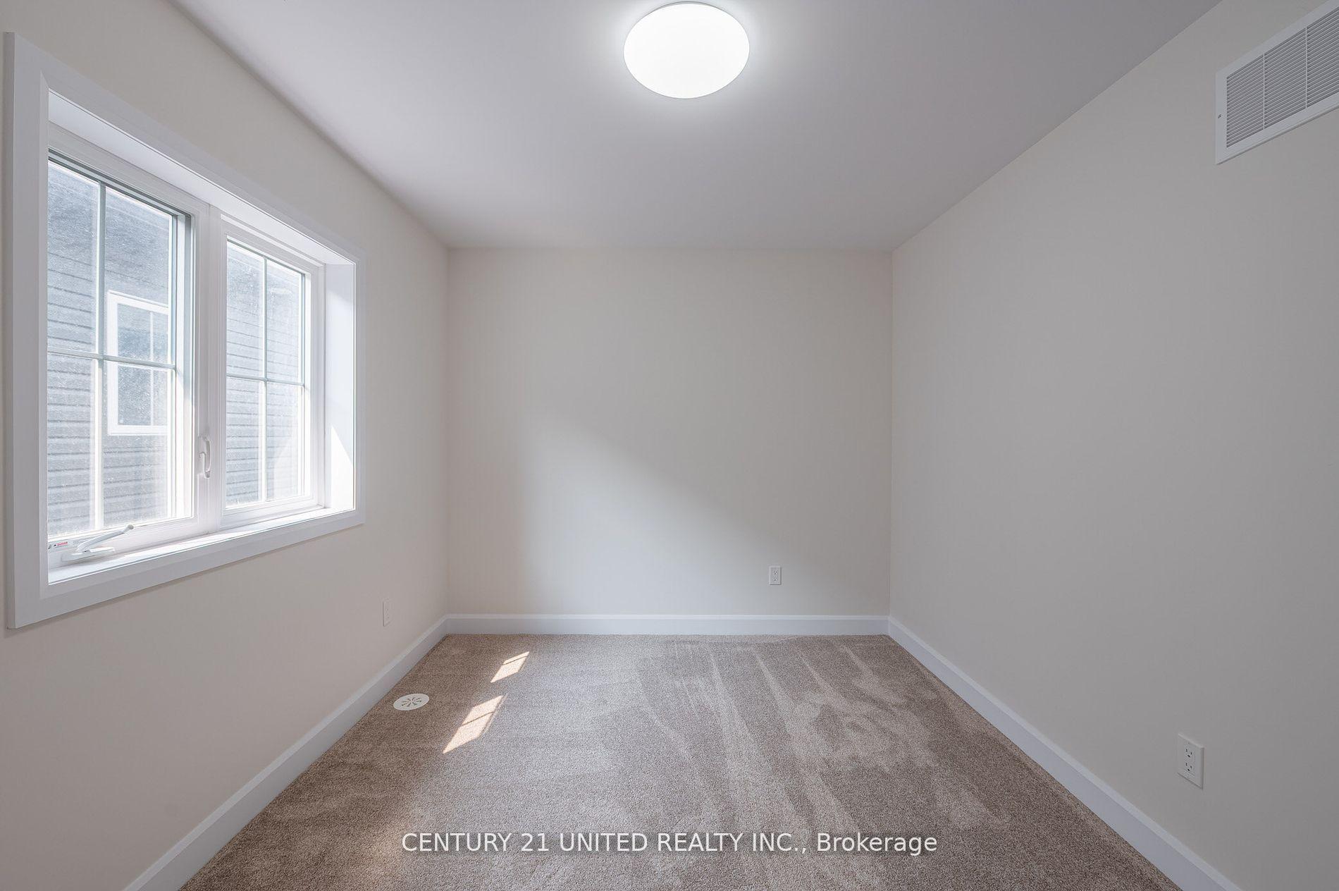 Photo 17 of 309 Mullighan Gardens, Peterborough, Monaghan Ward 2 — HOMEH