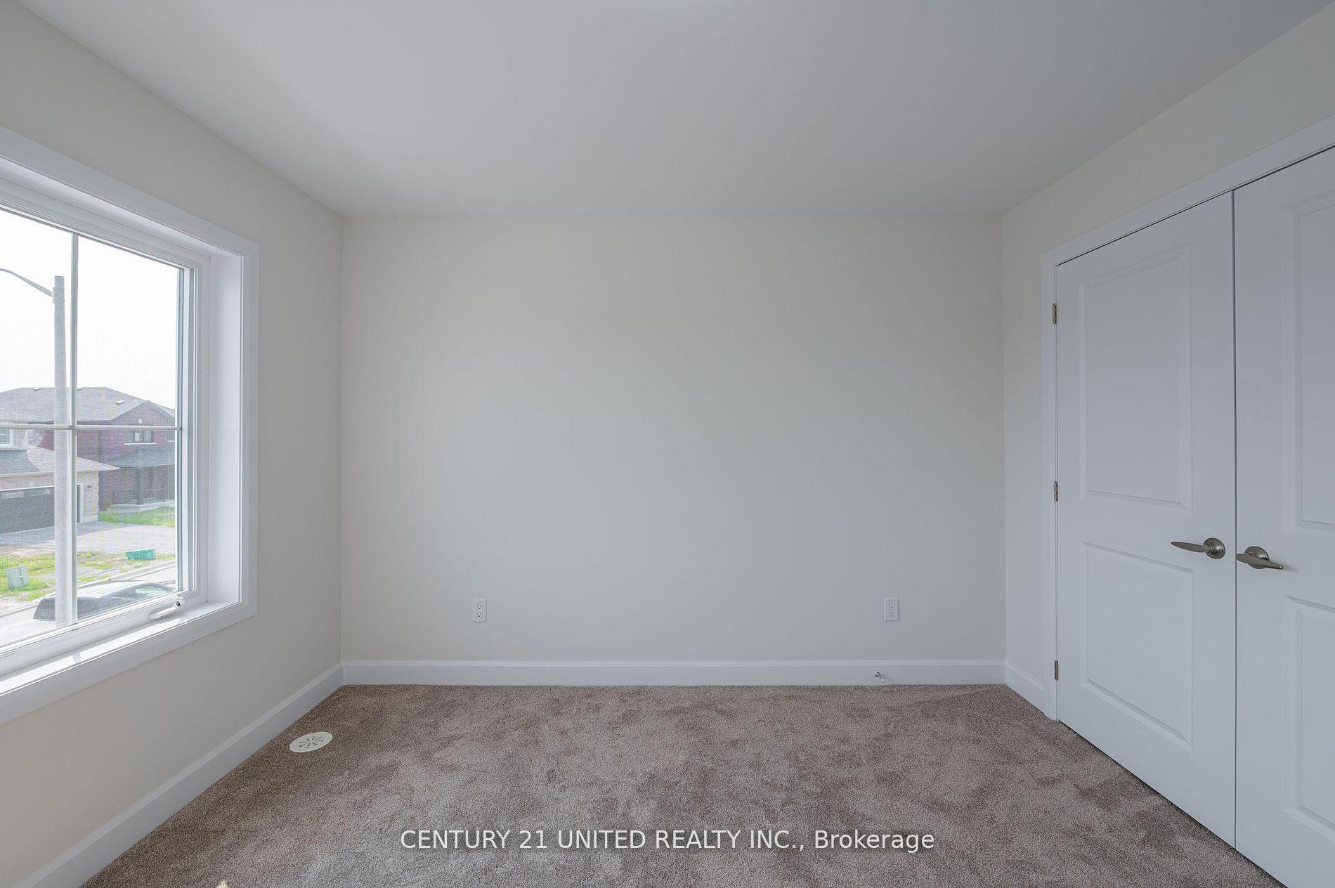 Photo 21 of 309 Mullighan Gardens, Peterborough, Monaghan Ward 2 — HOMEH