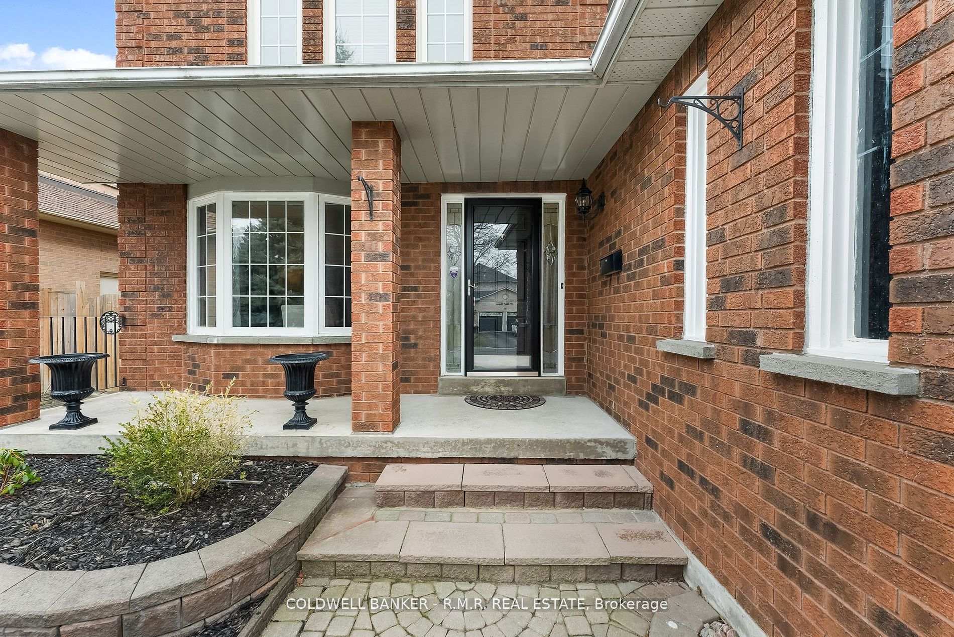 Photo 2 of 36 Falstaff Crescent, Whitby, Rolling Acres — HOMEH