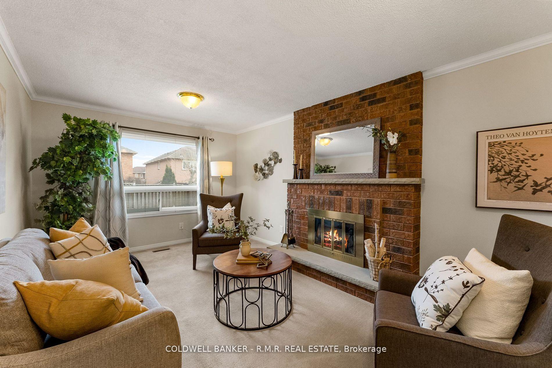 Photo 15 of 36 Falstaff Crescent, Whitby, Rolling Acres — HOMEH