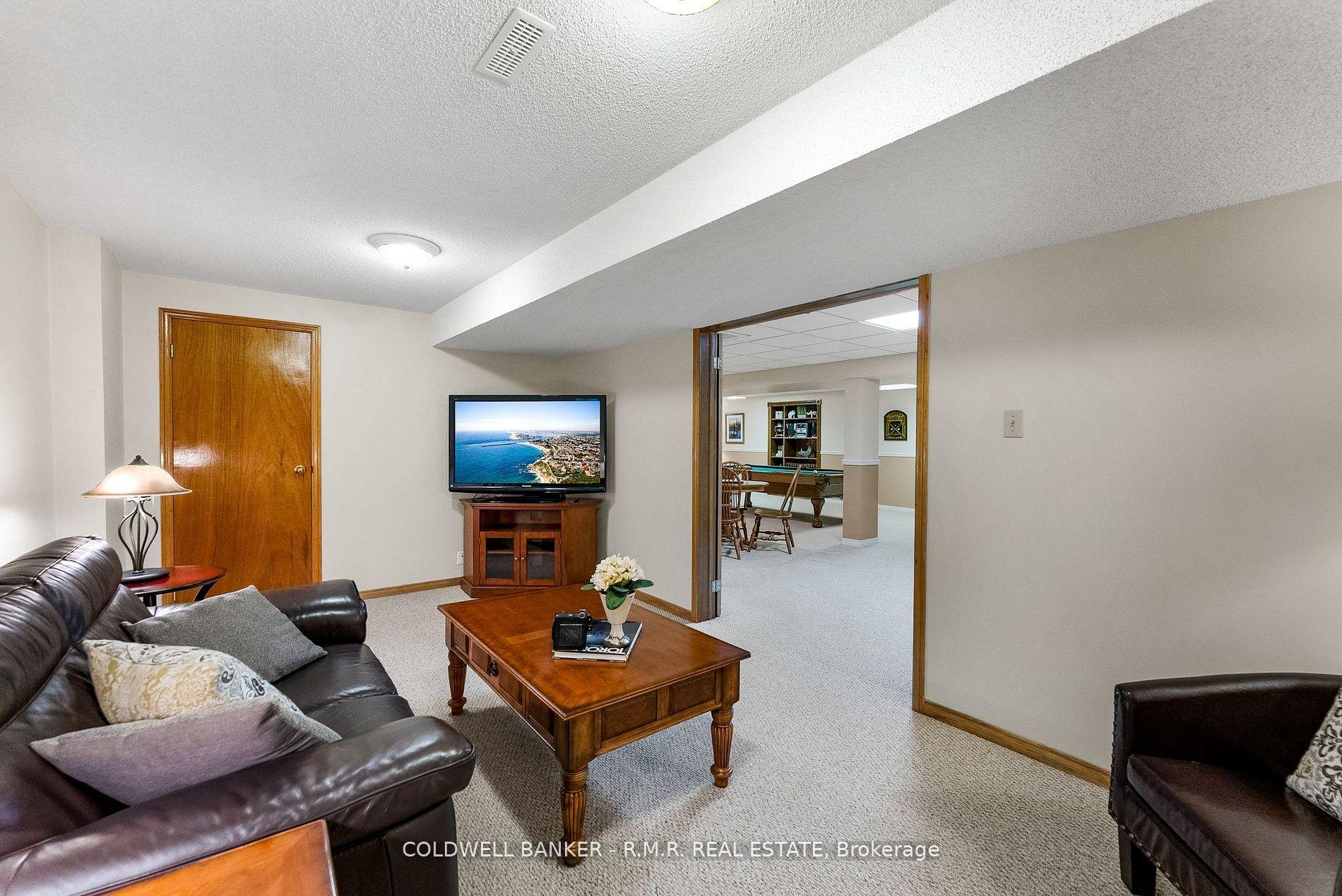 Photo 38 of 36 Falstaff Crescent, Whitby, Rolling Acres — HOMEH