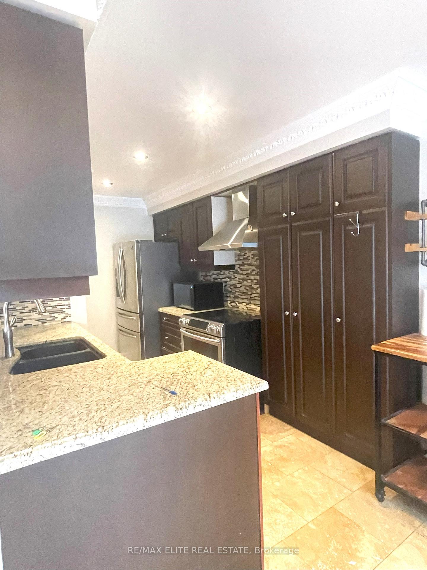 Photo 7 of 161 Komura Road, Vaughan, Vellore Village — HOMEH