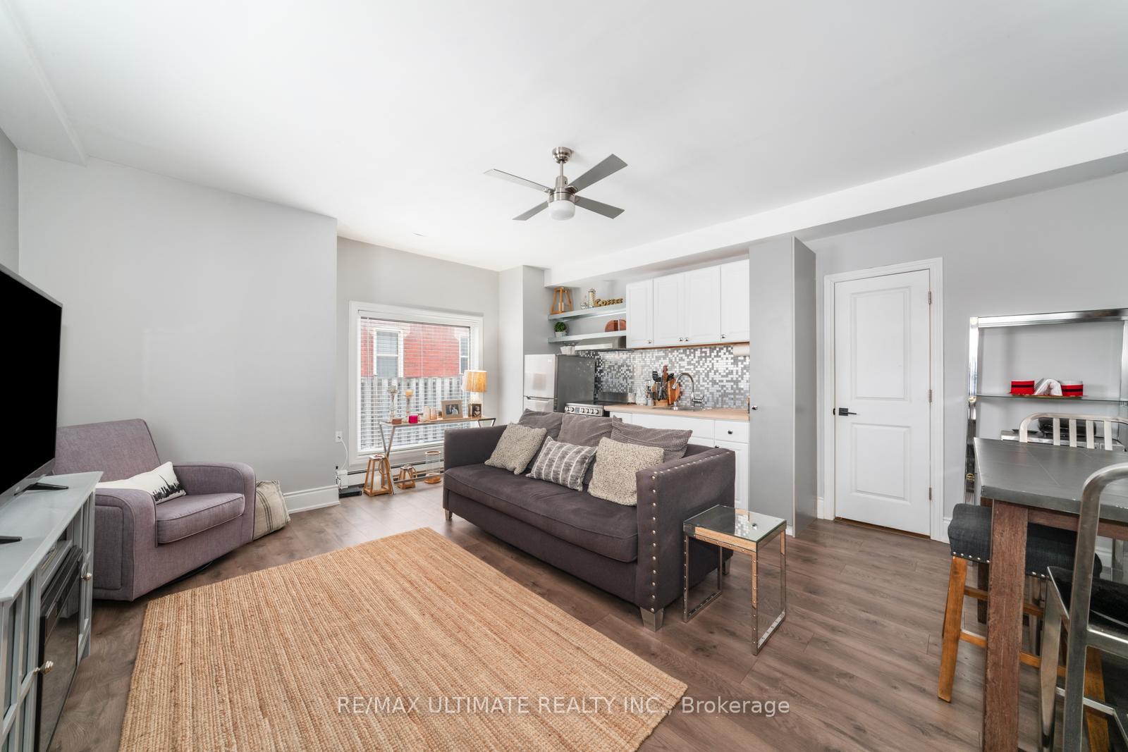 Photo 13 of 2339 Major Mackenzie Drive, Vaughan, Maple — HOMEH