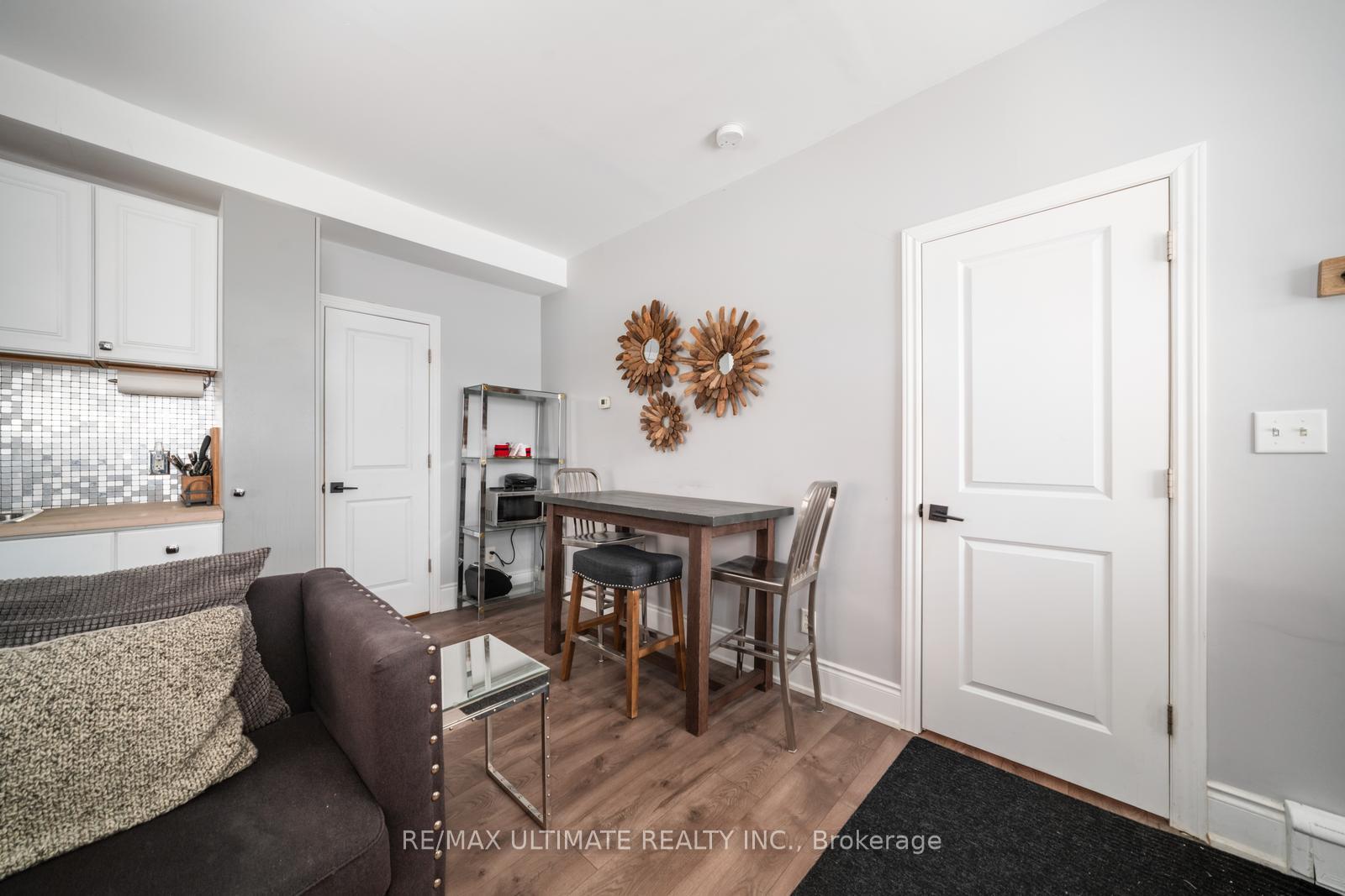 Photo 17 of 2339 Major Mackenzie Drive, Vaughan, Maple — HOMEH