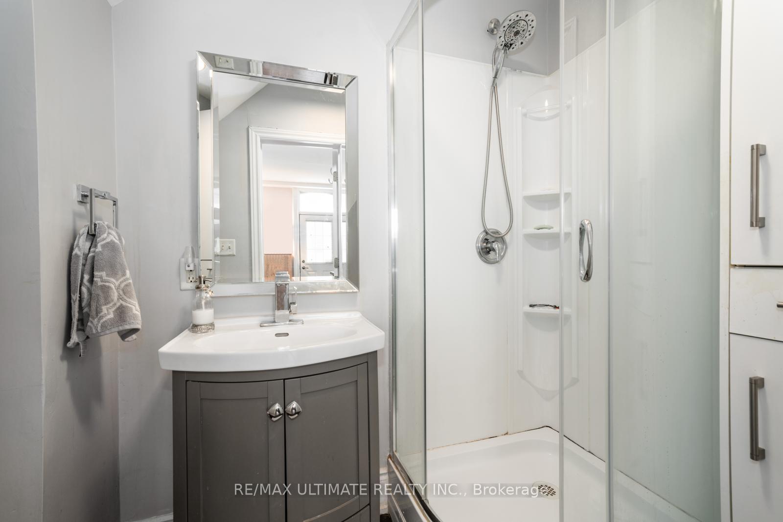 Photo 19 of 2339 Major Mackenzie Drive, Vaughan, Maple — HOMEH