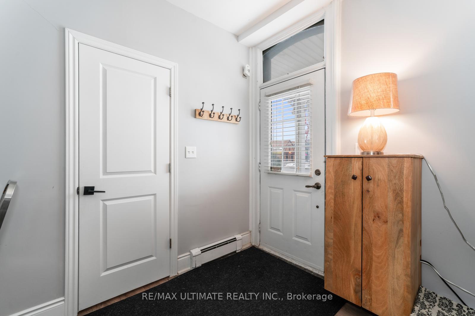 Photo 20 of 2339 Major Mackenzie Drive, Vaughan, Maple — HOMEH