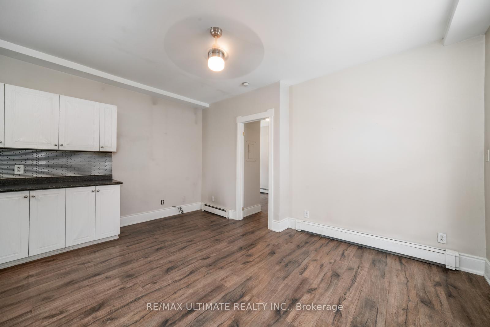 Photo 23 of 2339 Major Mackenzie Drive, Vaughan, Maple — HOMEH