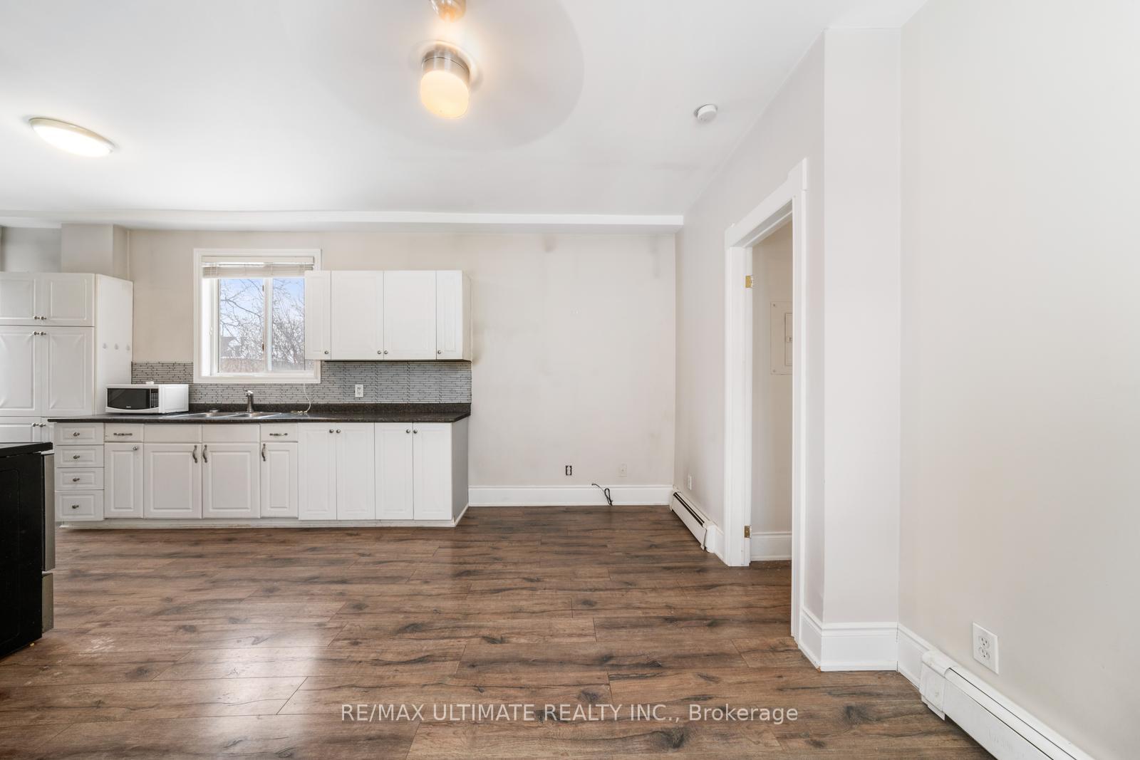 Photo 26 of 2339 Major Mackenzie Drive, Vaughan, Maple — HOMEH
