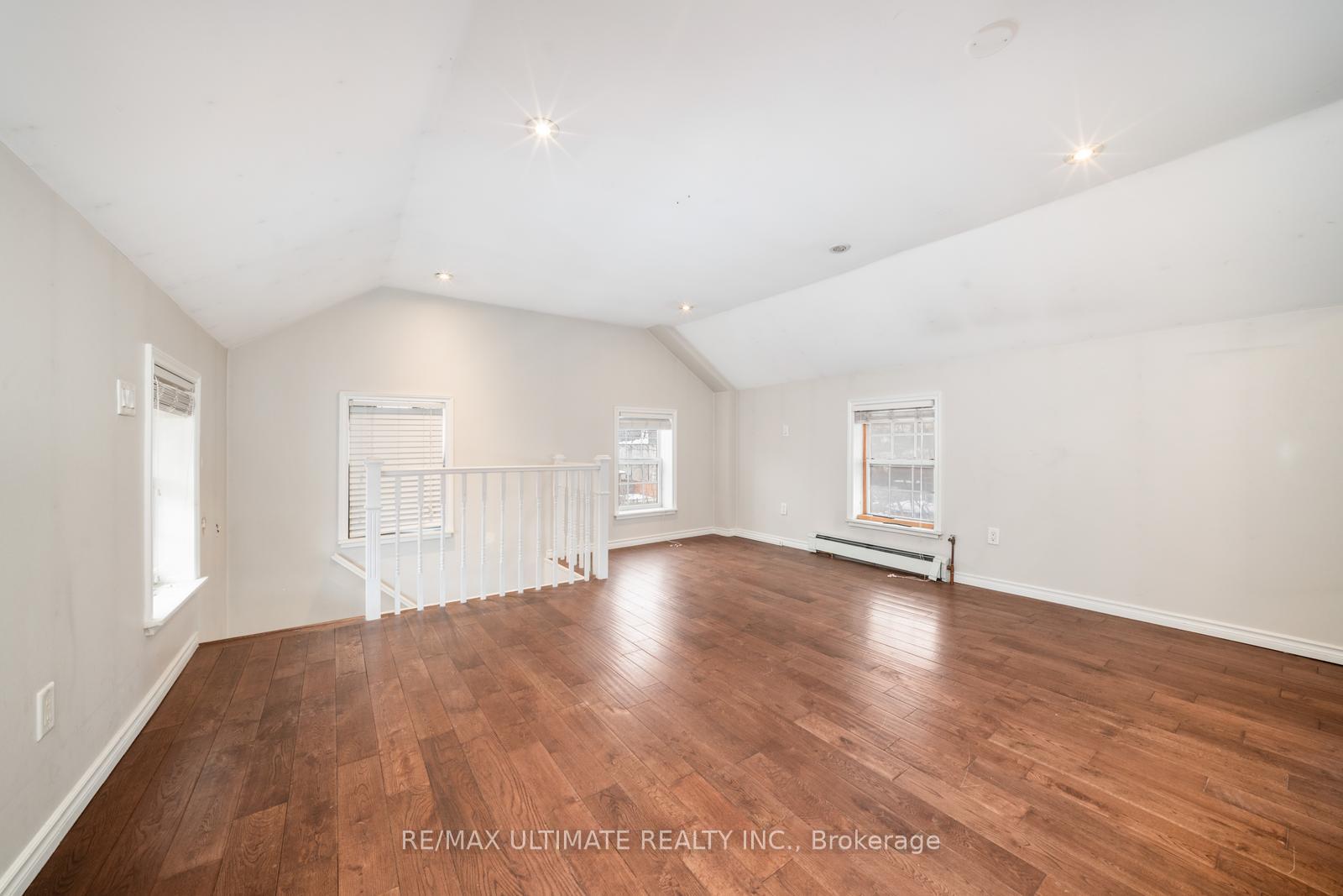 Photo 32 of 2339 Major Mackenzie Drive, Vaughan, Maple — HOMEH