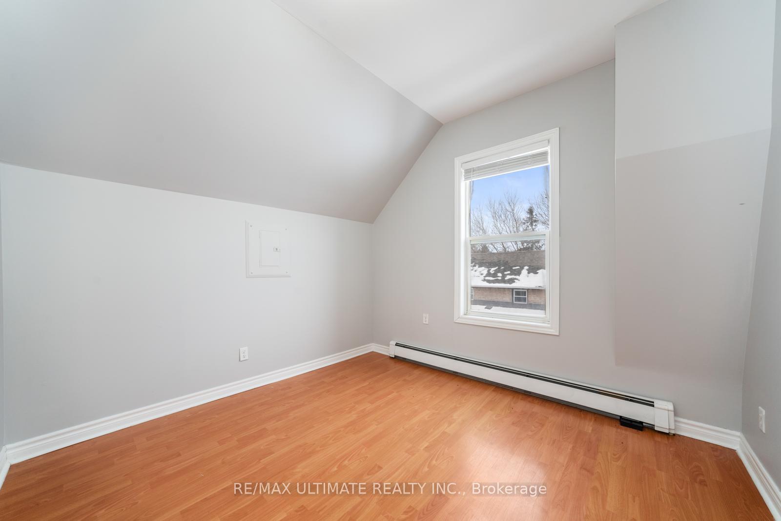Photo 34 of 2339 Major Mackenzie Drive, Vaughan, Maple — HOMEH
