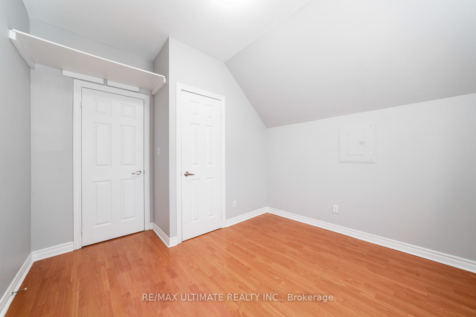 Photo 35 of 2339 Major Mackenzie Drive, Vaughan, Maple — HOMEH