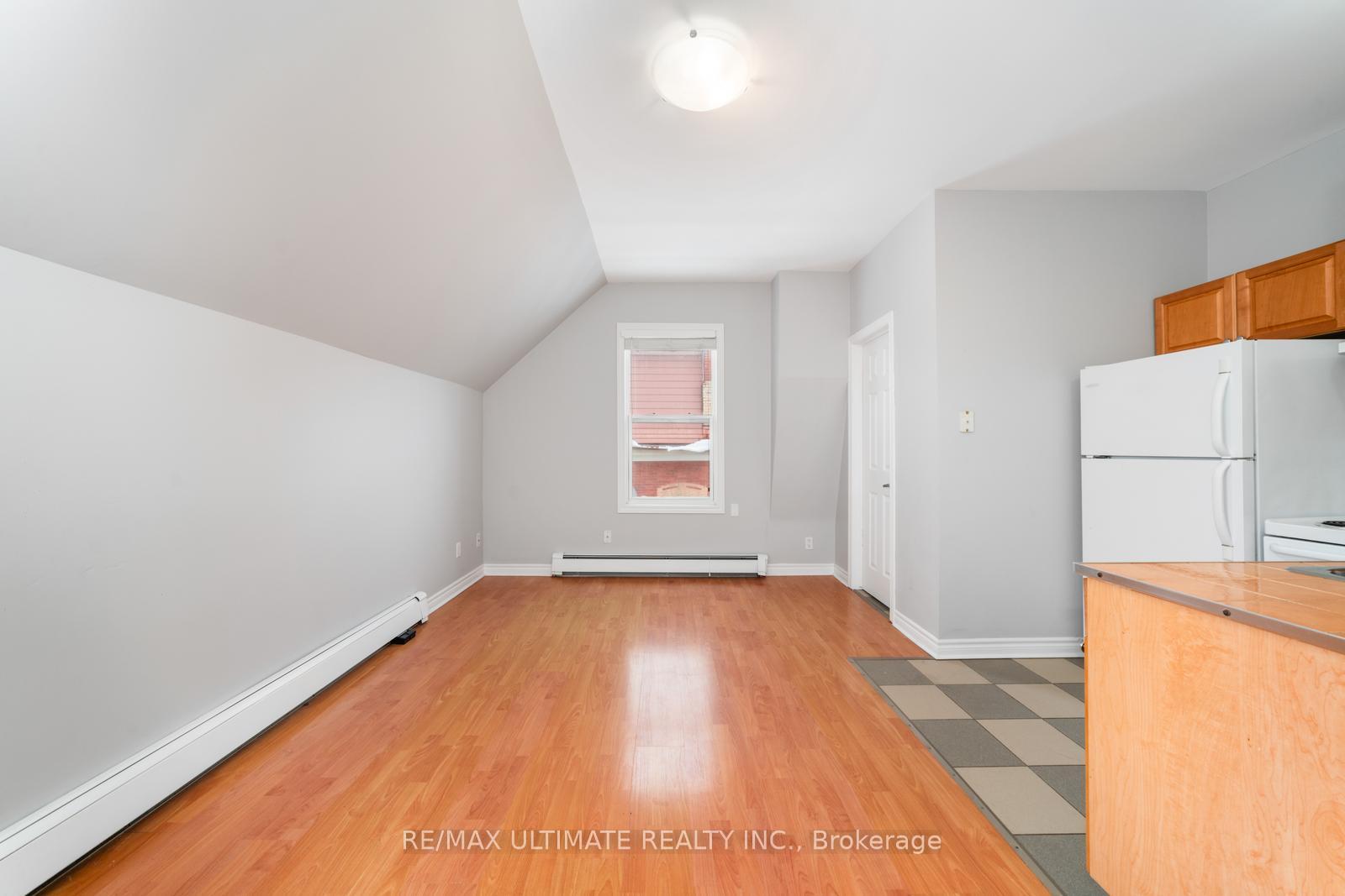 Photo 38 of 2339 Major Mackenzie Drive, Vaughan, Maple — HOMEH