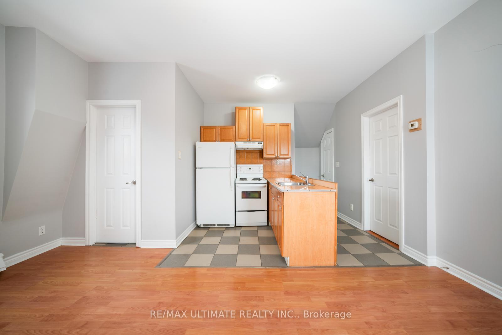 Photo 41 of 2339 Major Mackenzie Drive, Vaughan, Maple — HOMEH