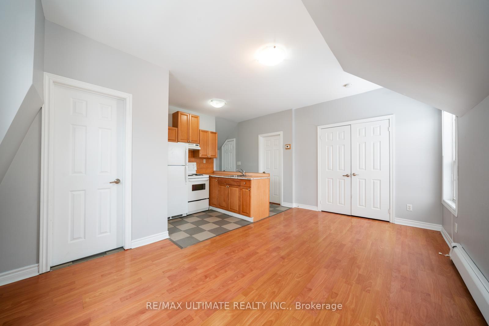 Photo 42 of 2339 Major Mackenzie Drive, Vaughan, Maple — HOMEH
