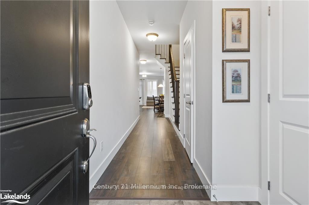 Photo 4 of 144 Red Pine Street, Blue Mountains — HOMEH