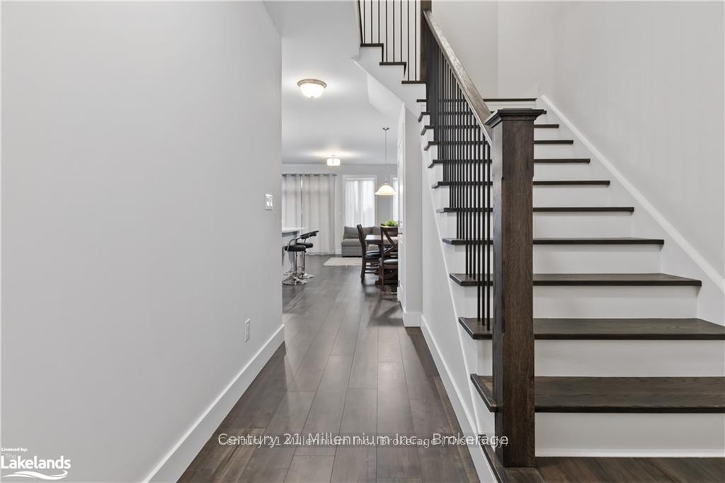 Photo 7 of 144 Red Pine Street, Blue Mountains — HOMEH