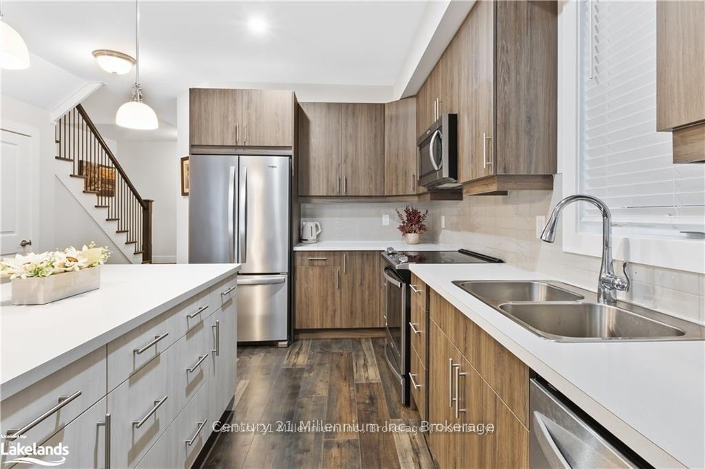 Photo 14 of 144 Red Pine Street, Blue Mountains — HOMEH