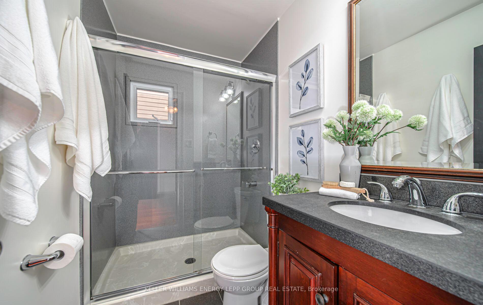 Photo 24 of 1522 Falconcrest Drive, Pickering, Liverpool — HOMEH