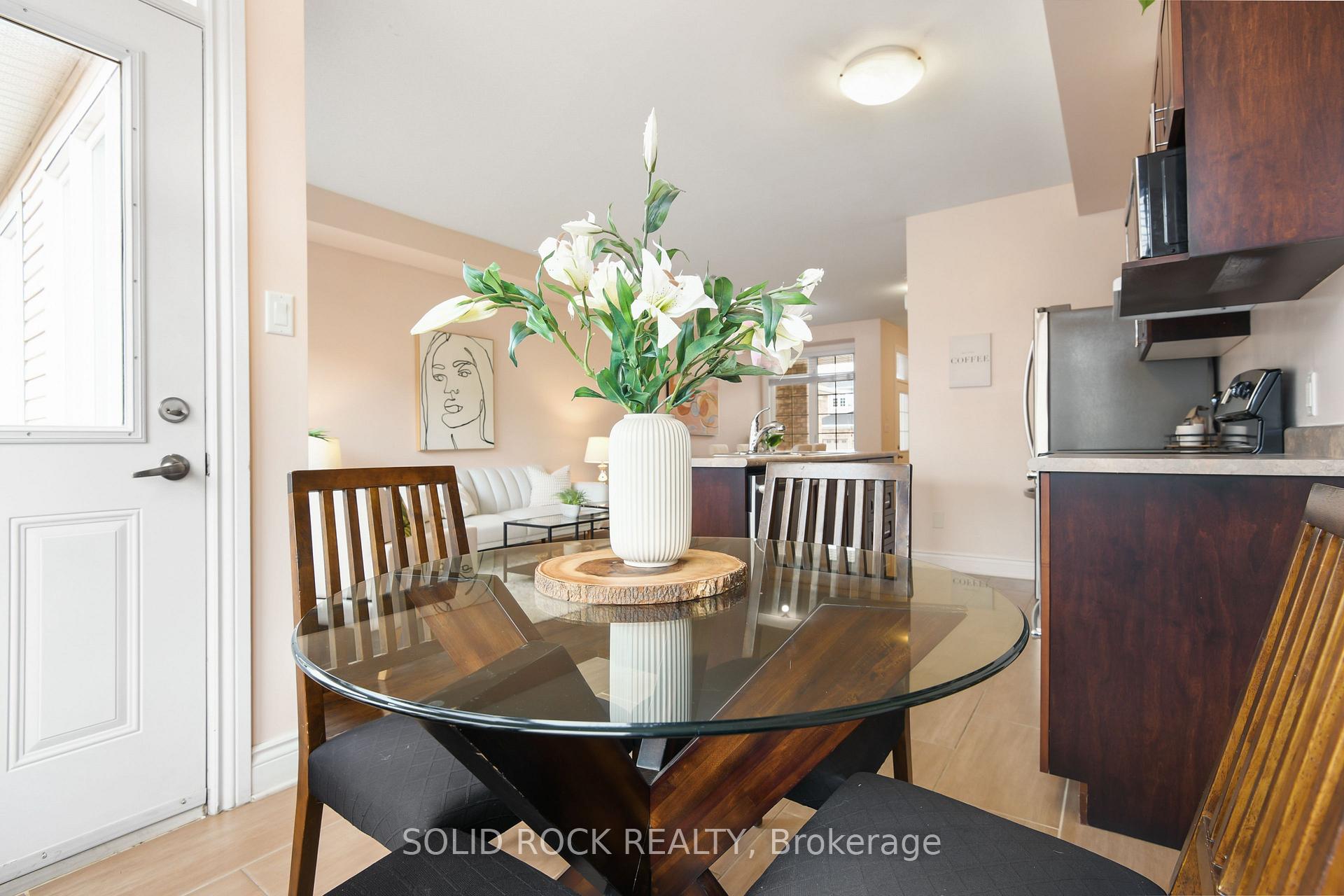 Photo 20 of 83 Desmond Trudeau Drive, Arnprior — HOMEH