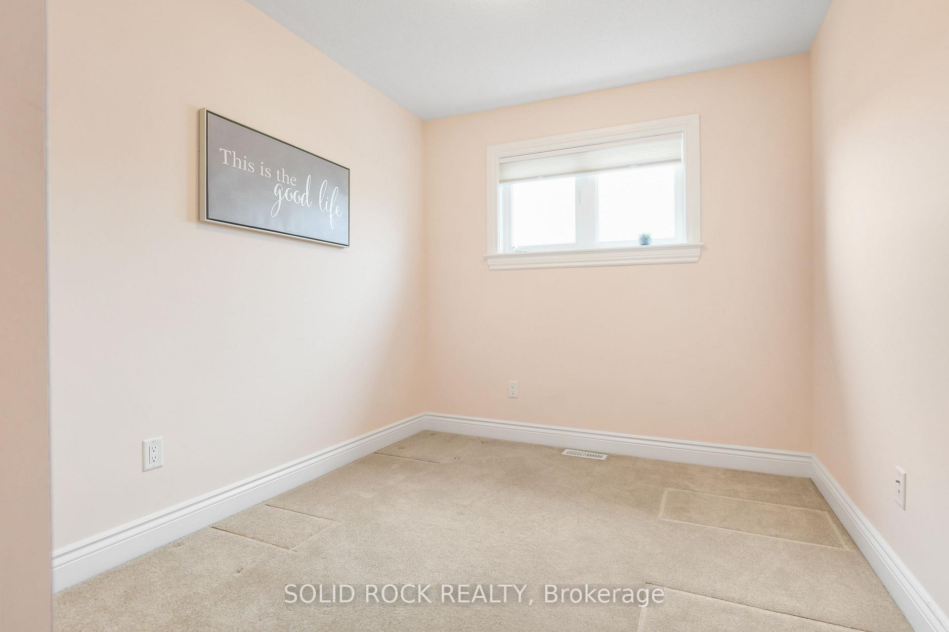 Photo 27 of 83 Desmond Trudeau Drive, Arnprior — HOMEH