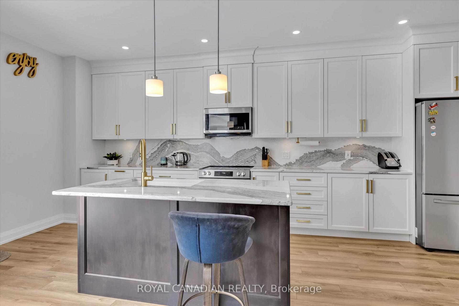 Photo 11 of 730 Whetstone Lane, Peterborough, Northcrest Ward 5 — HOMEH