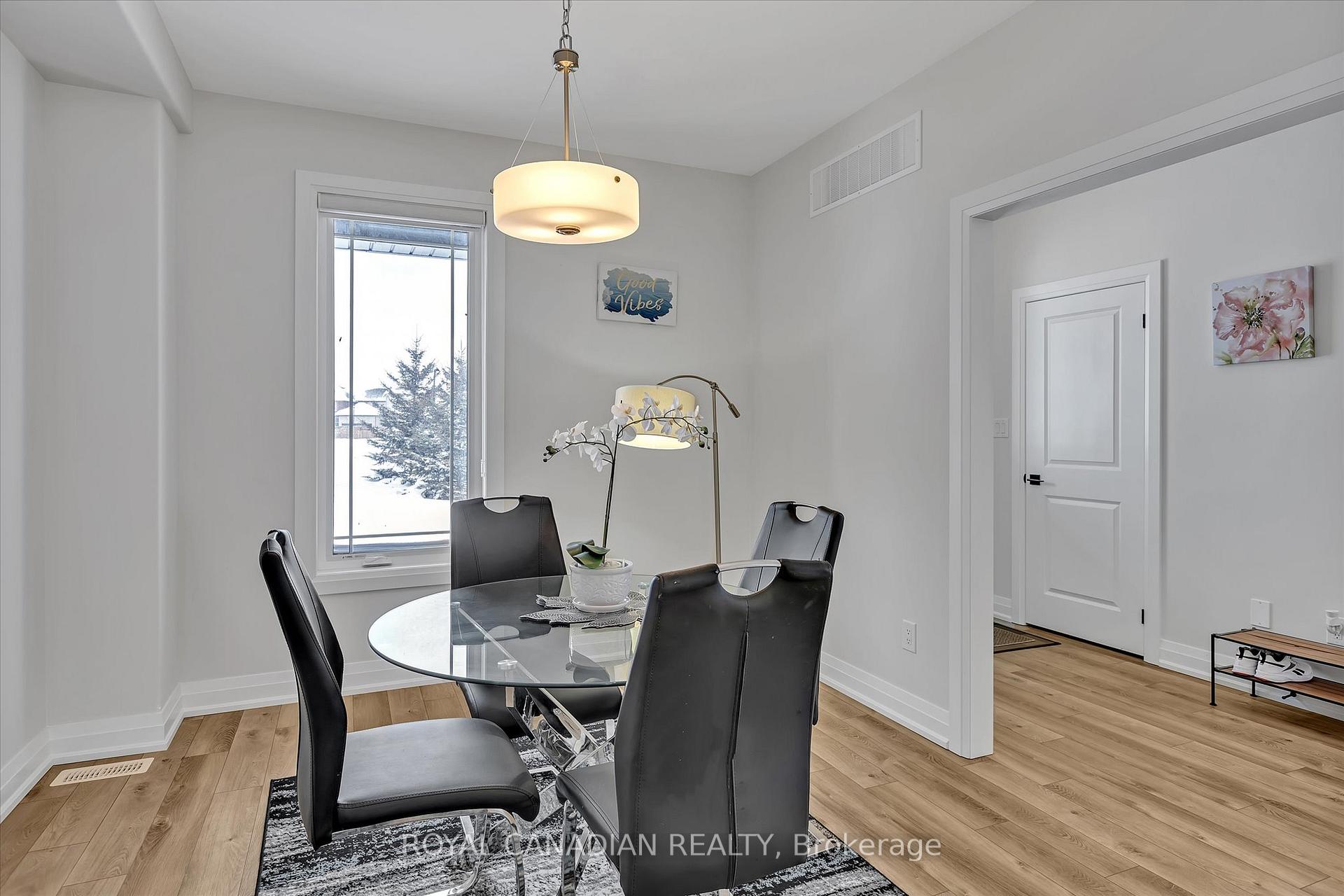 Photo 15 of 730 Whetstone Lane, Peterborough, Northcrest Ward 5 — HOMEH