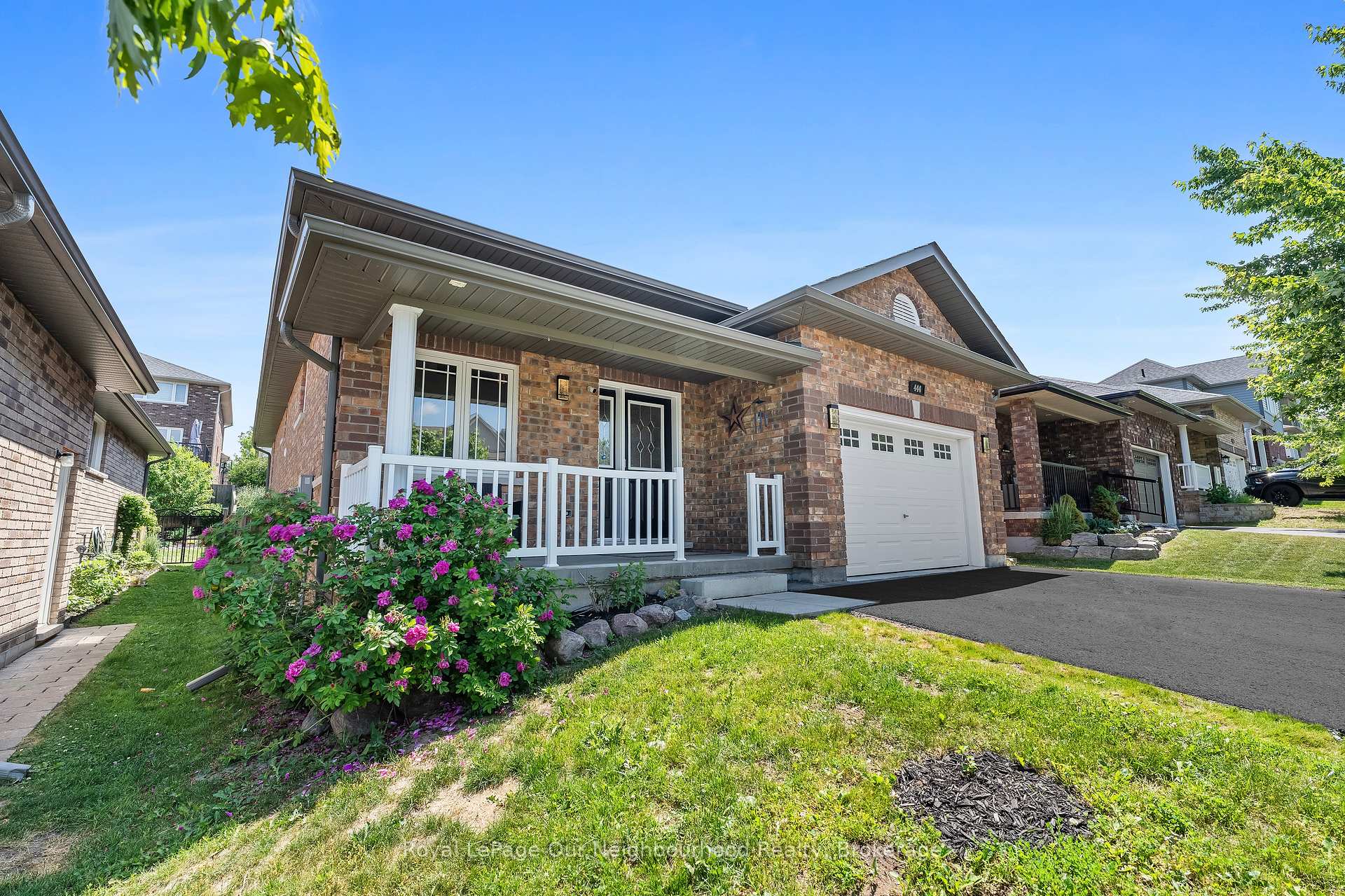 Photo 2 of 444 Florence Drive, Peterborough, Monaghan Ward 2 — HOMEH