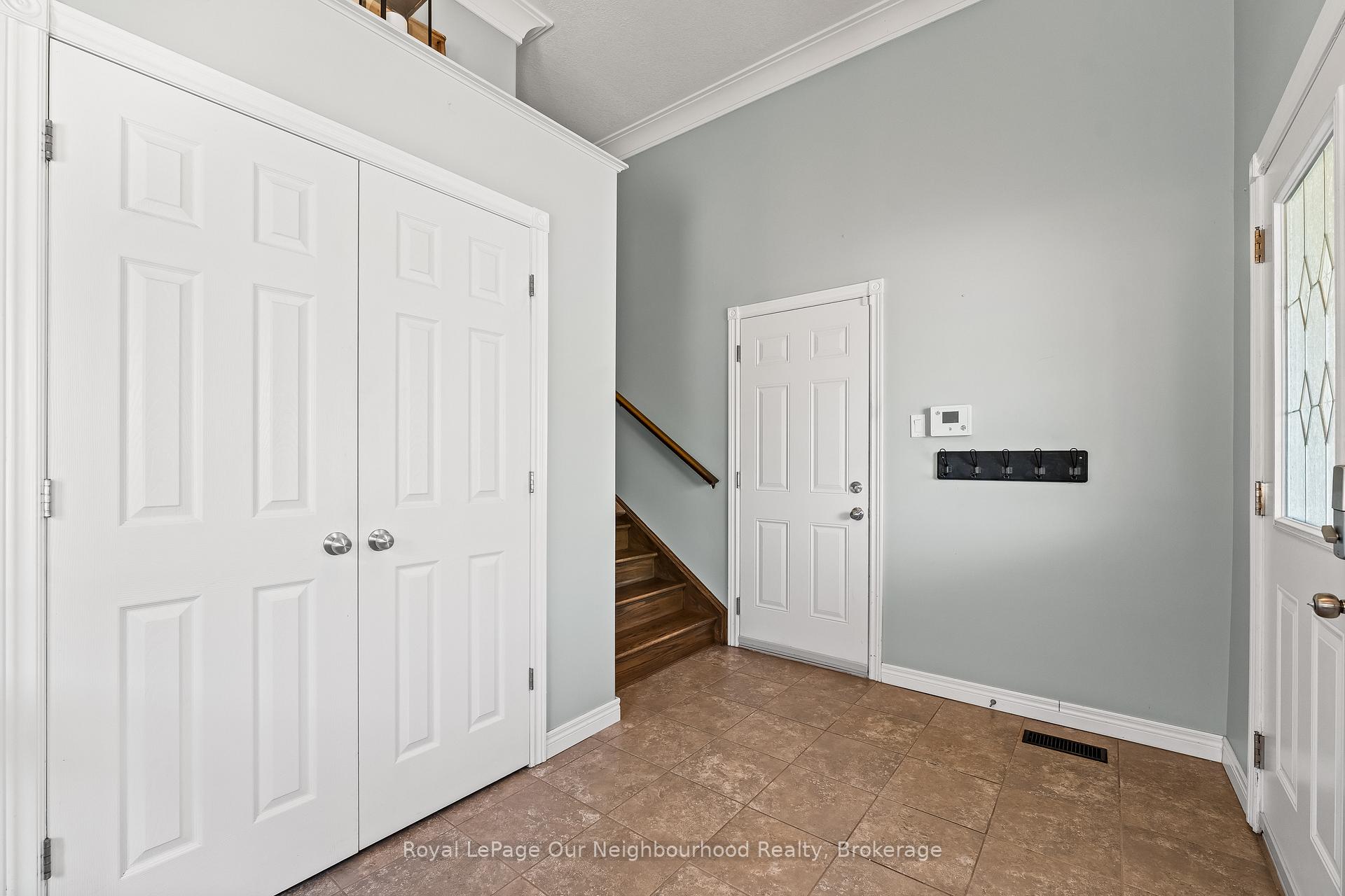 Photo 6 of 444 Florence Drive, Peterborough, Monaghan Ward 2 — HOMEH