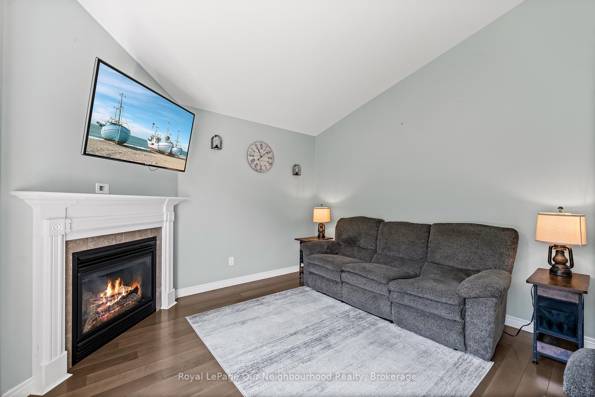 Photo 13 of 444 Florence Drive, Peterborough, Monaghan Ward 2 — HOMEH