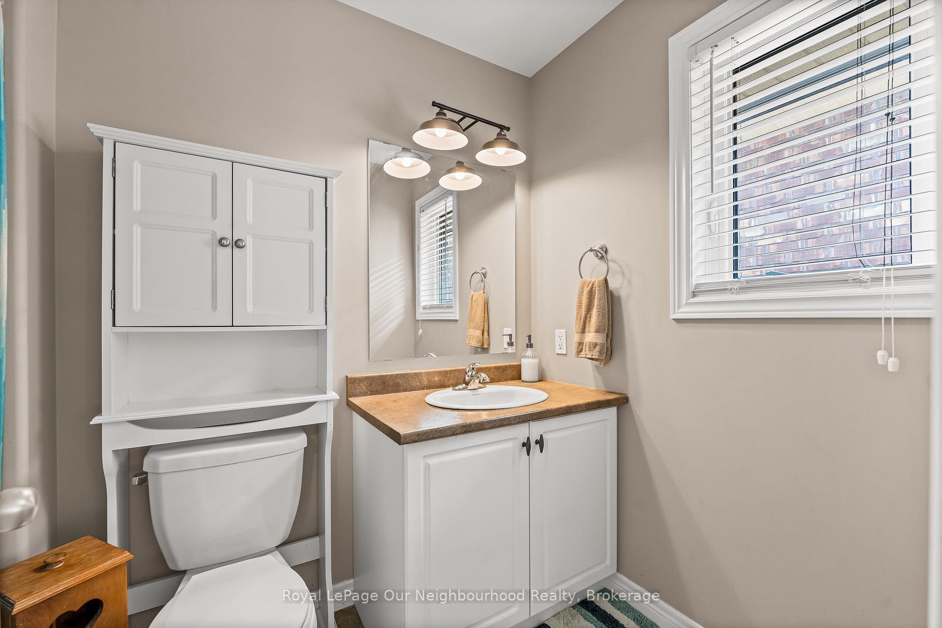 Photo 19 of 444 Florence Drive, Peterborough, Monaghan Ward 2 — HOMEH