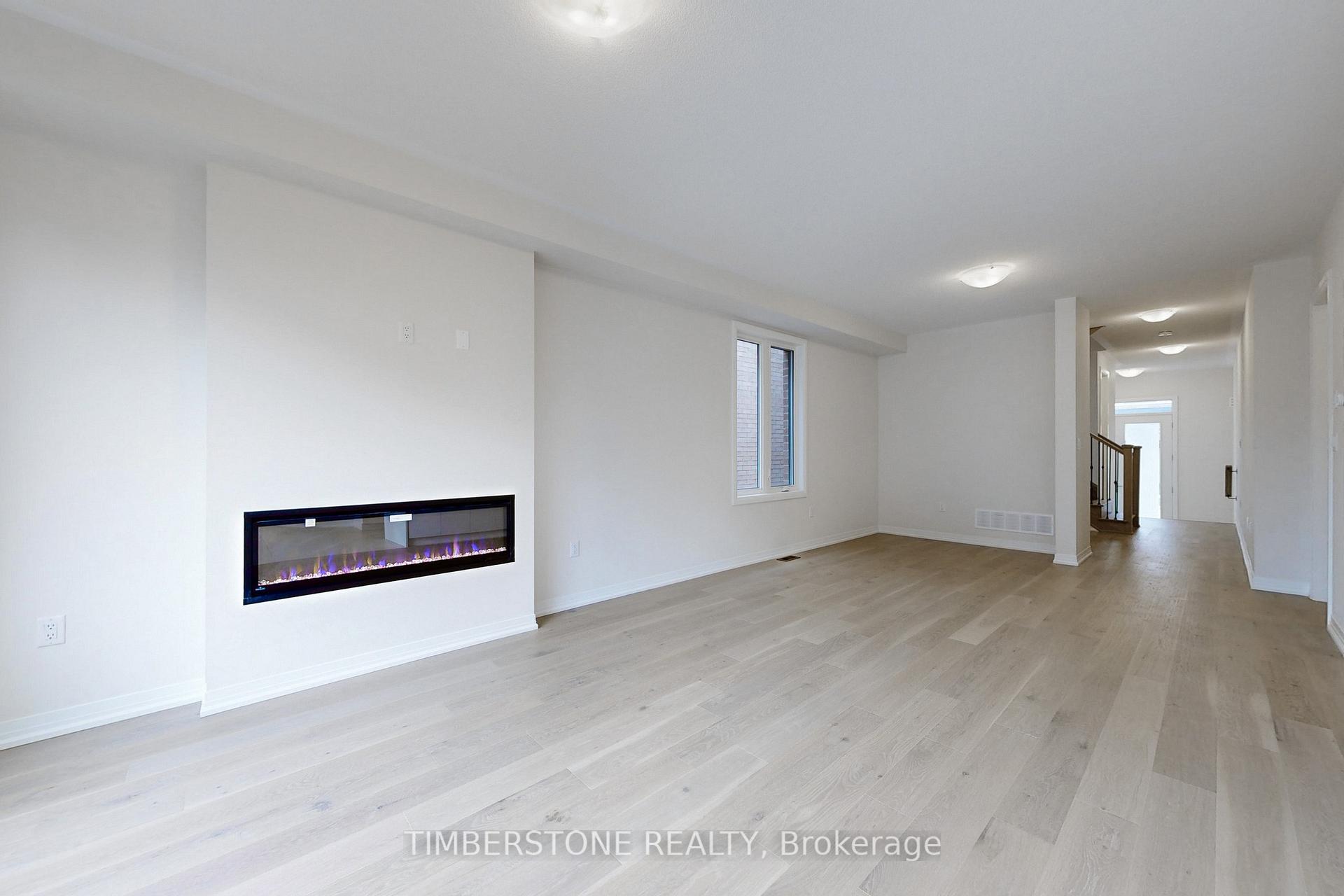 Photo 11 of 1823 Irish Moss Square, Pickering, Rural Pickering — HOMEH