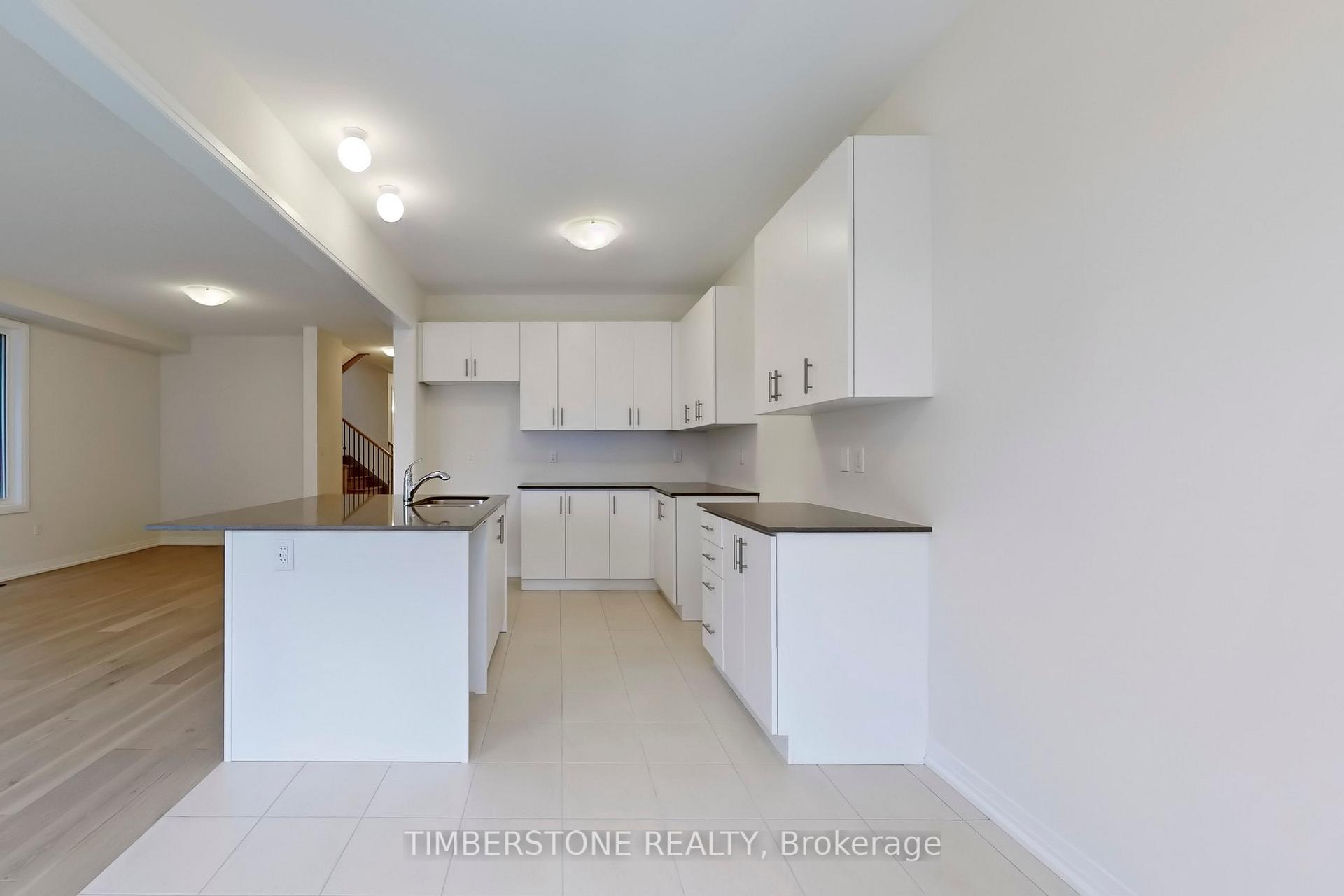 Photo 13 of 1823 Irish Moss Square, Pickering, Rural Pickering — HOMEH