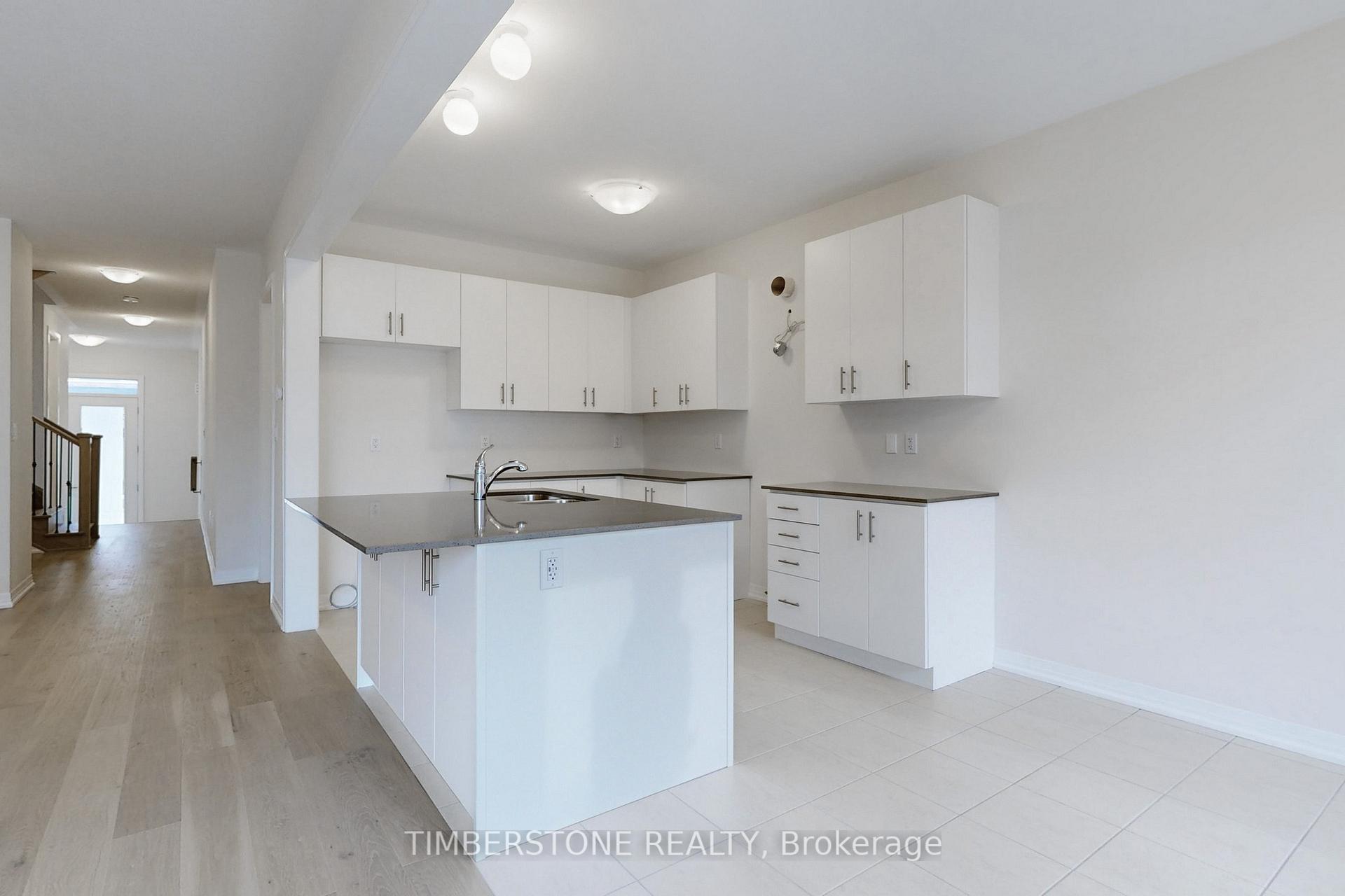 Photo 14 of 1823 Irish Moss Square, Pickering, Rural Pickering — HOMEH