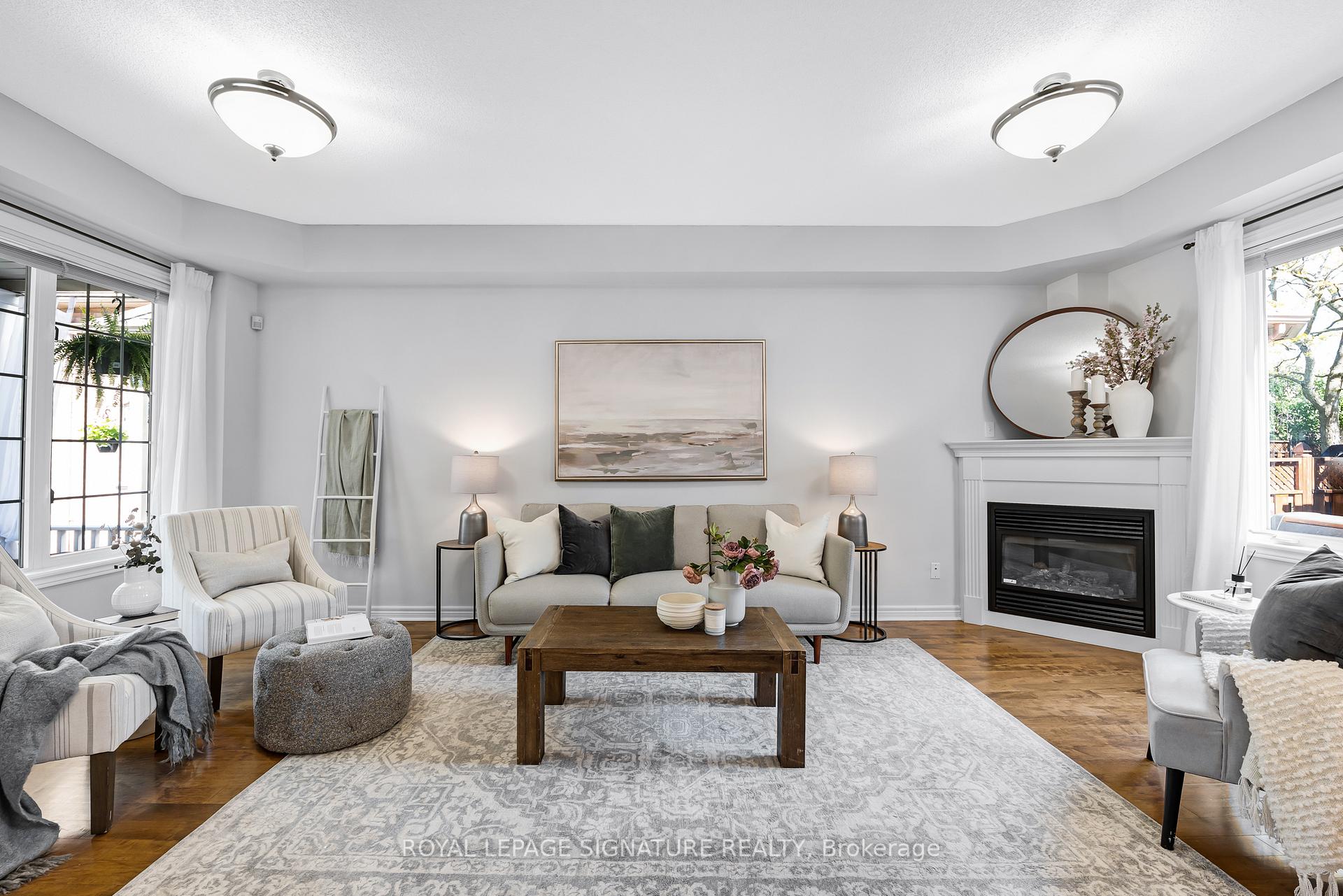 Photo 4 of 39 Divine Drive, Whitby, Rolling Acres — HOMEH