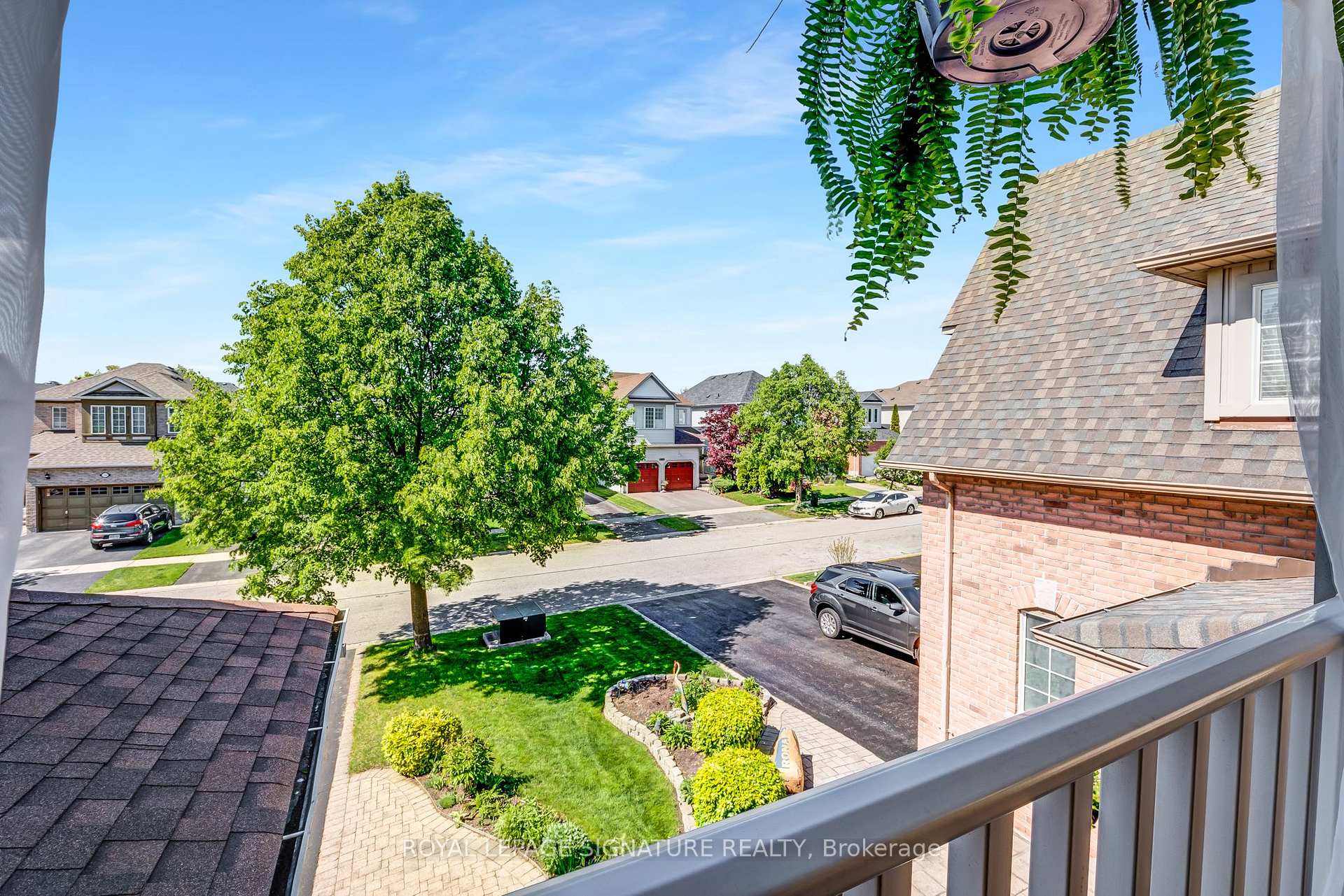 Photo 20 of 39 Divine Drive, Whitby, Rolling Acres — HOMEH