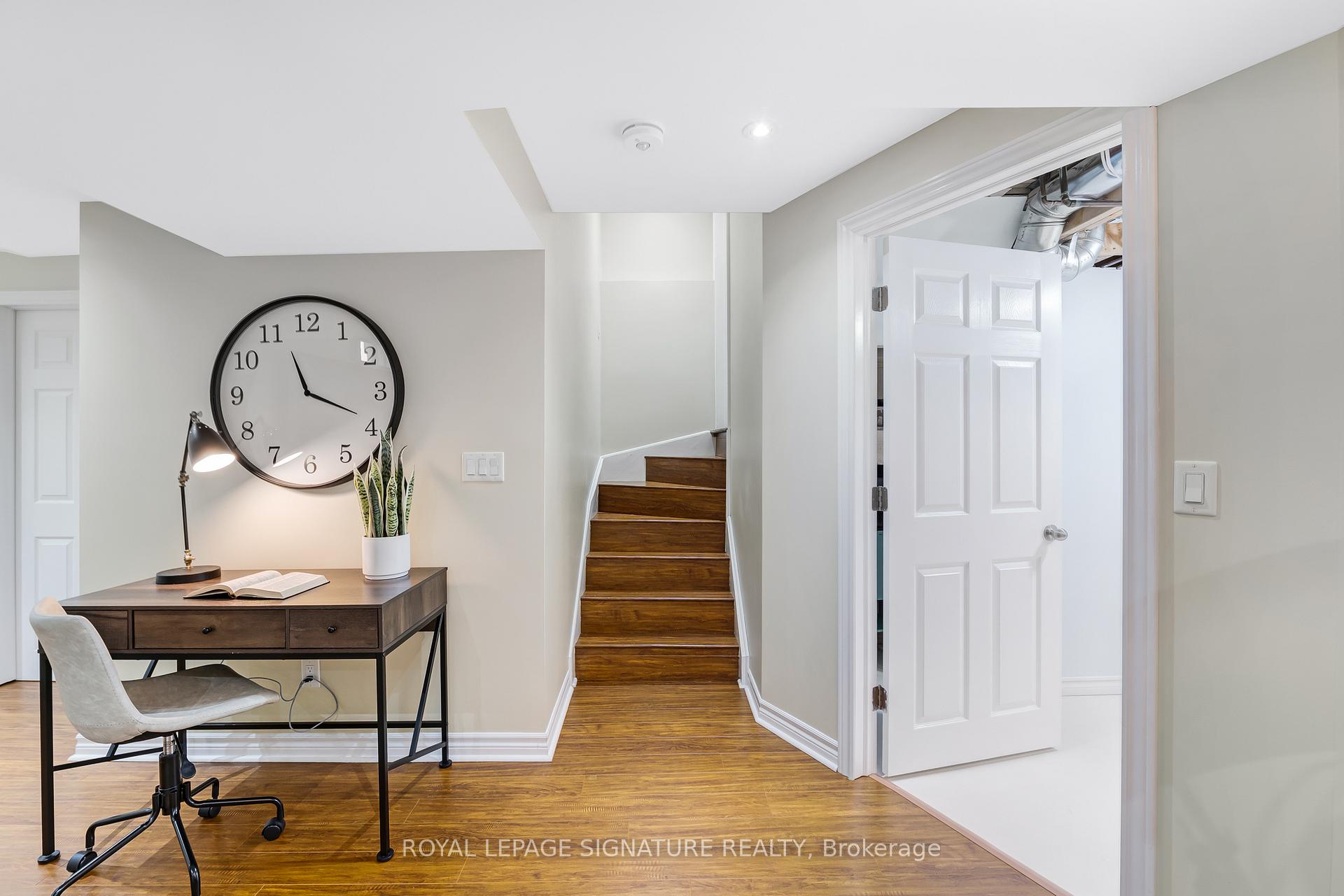 Photo 26 of 39 Divine Drive, Whitby, Rolling Acres — HOMEH