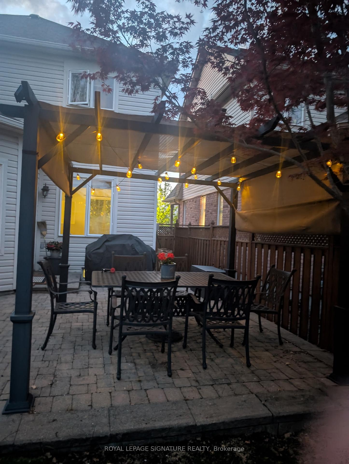 Photo 34 of 39 Divine Drive, Whitby, Rolling Acres — HOMEH