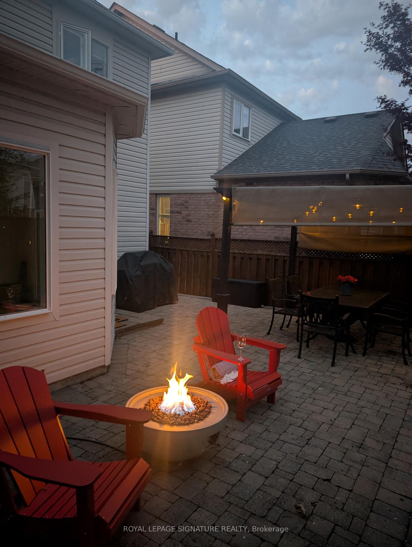 Photo 35 of 39 Divine Drive, Whitby, Rolling Acres — HOMEH