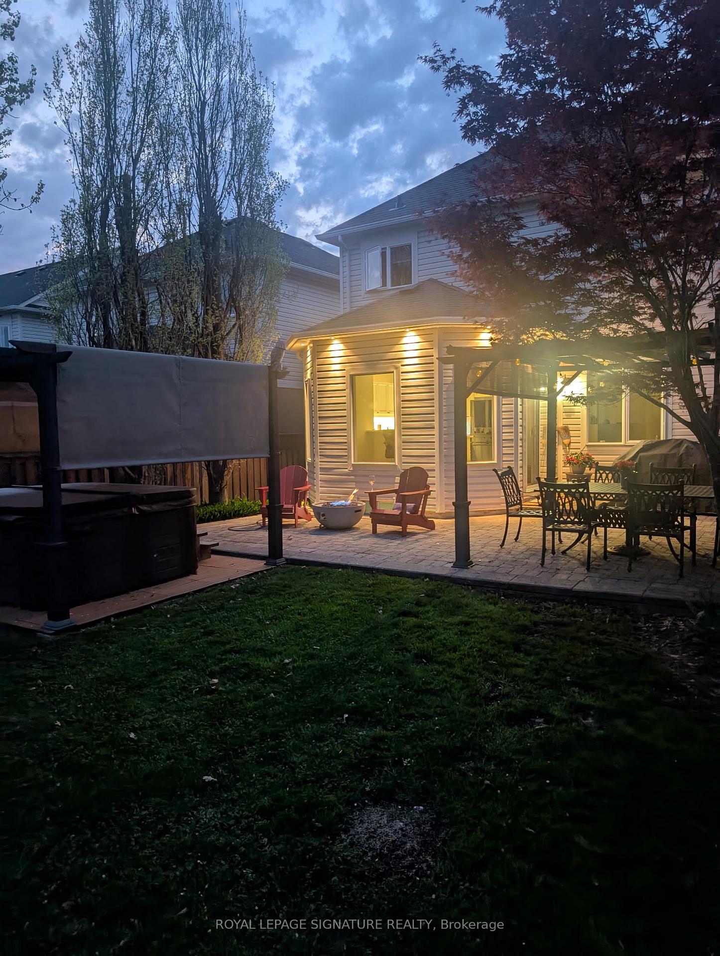 Photo 41 of 39 Divine Drive, Whitby, Rolling Acres — HOMEH
