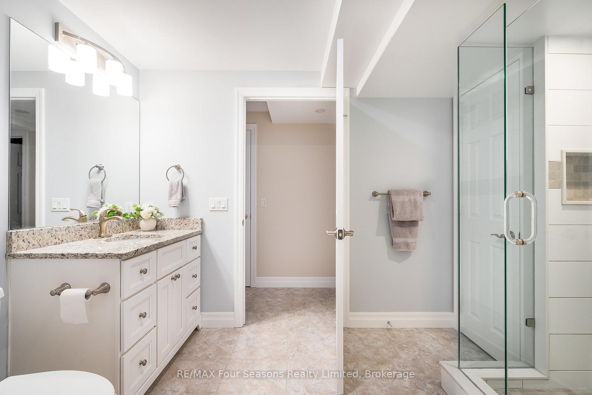 Photo 31 of 150 Brooker Boulevard, Blue Mountains — HOMEH