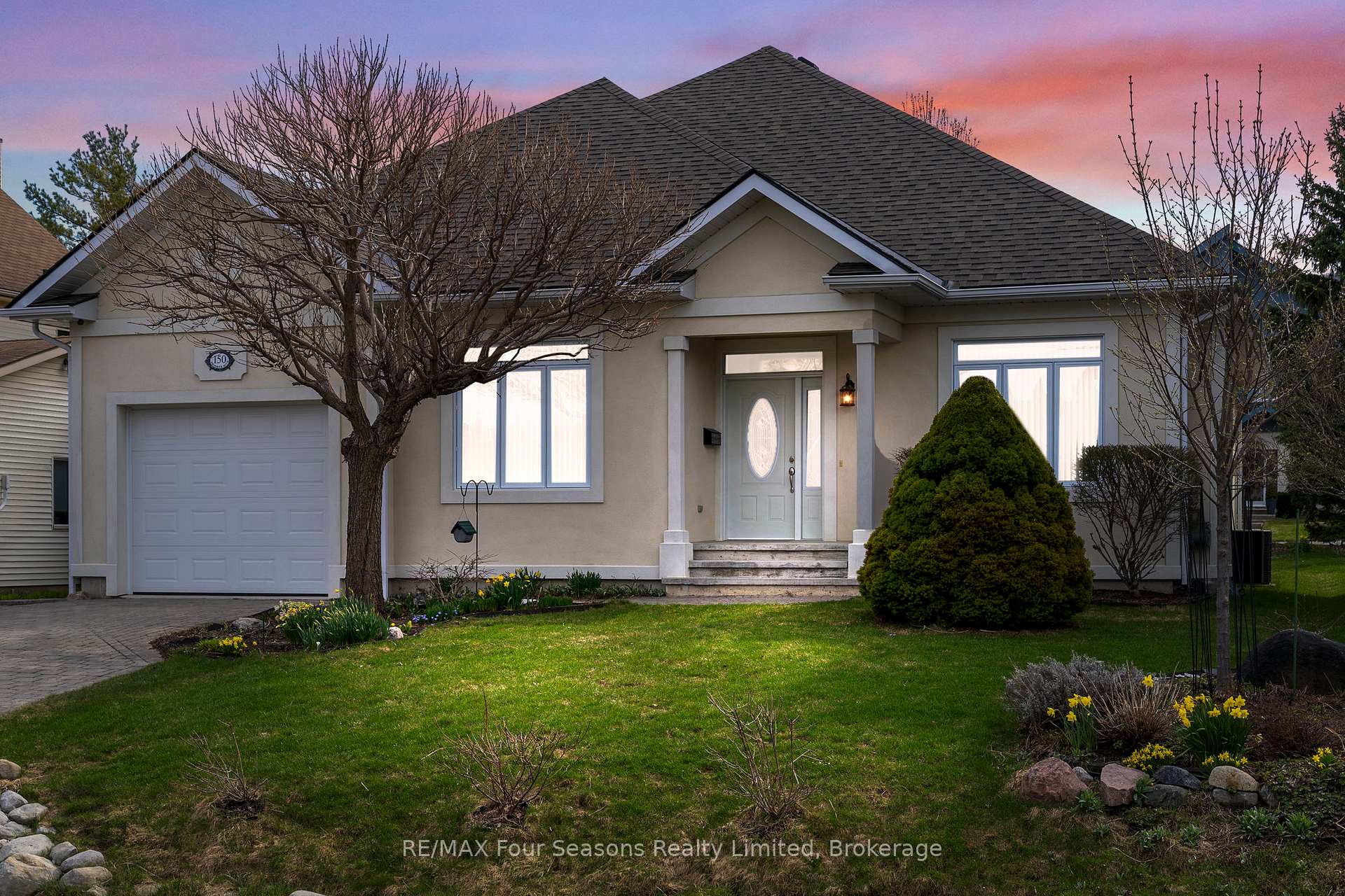 Photo 47 of 150 Brooker Boulevard, Blue Mountains — HOMEH