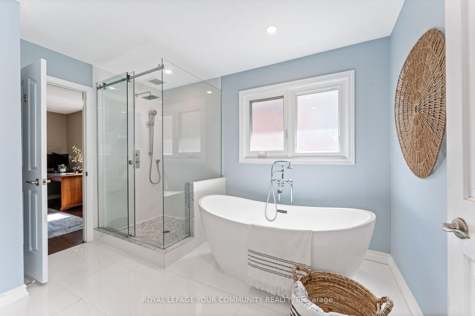 Photo 32 of 261 Corner Ridge Road, Aurora, Aurora Highlands — HOMEH