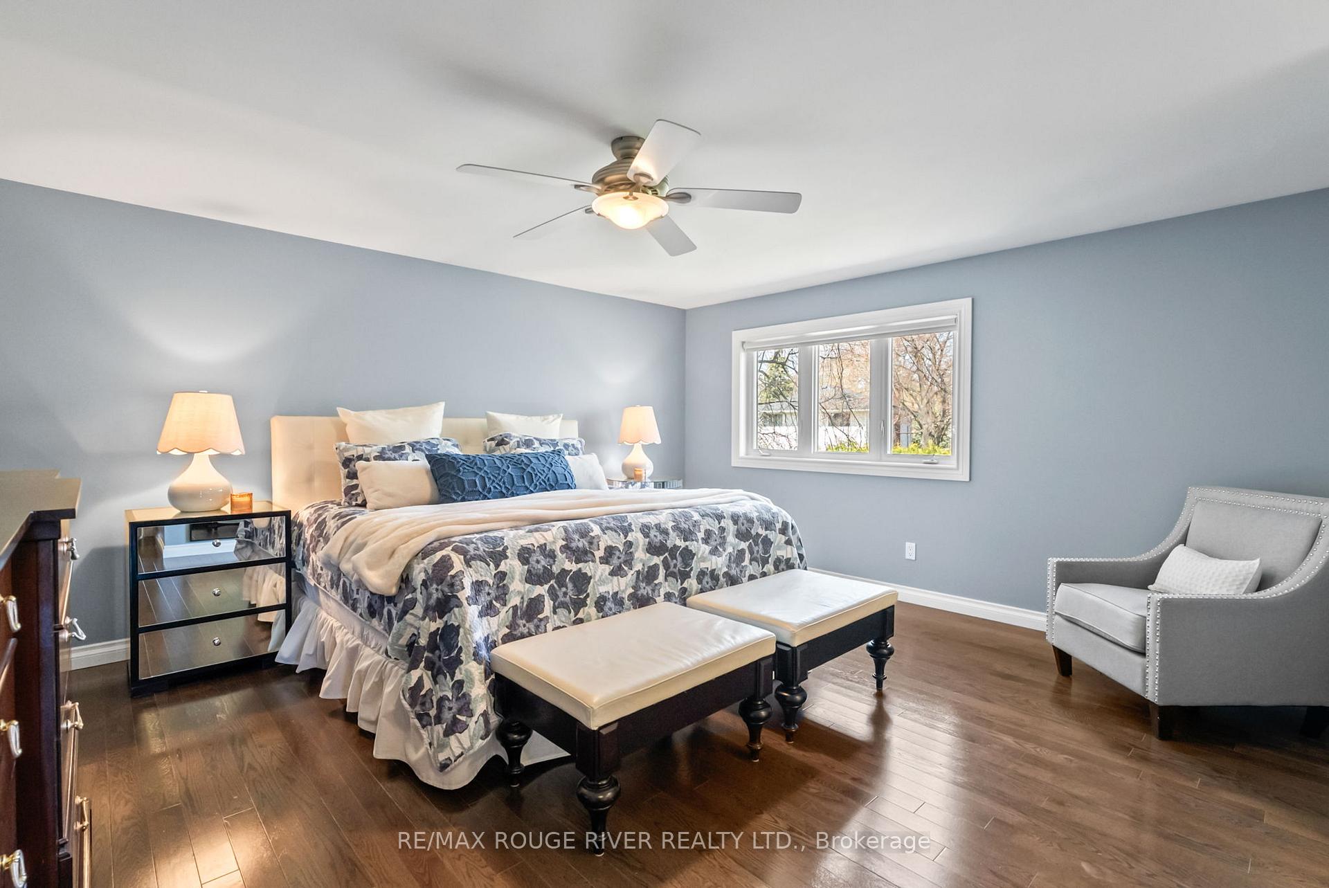 Photo 21 of 108 Orchard Court, Whitby, Downtown Whitby — HOMEH