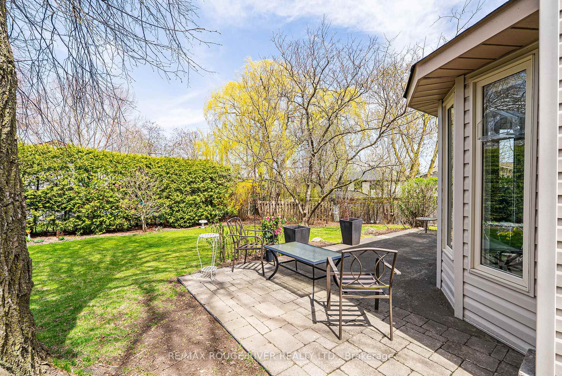 Photo 37 of 108 Orchard Court, Whitby, Downtown Whitby — HOMEH