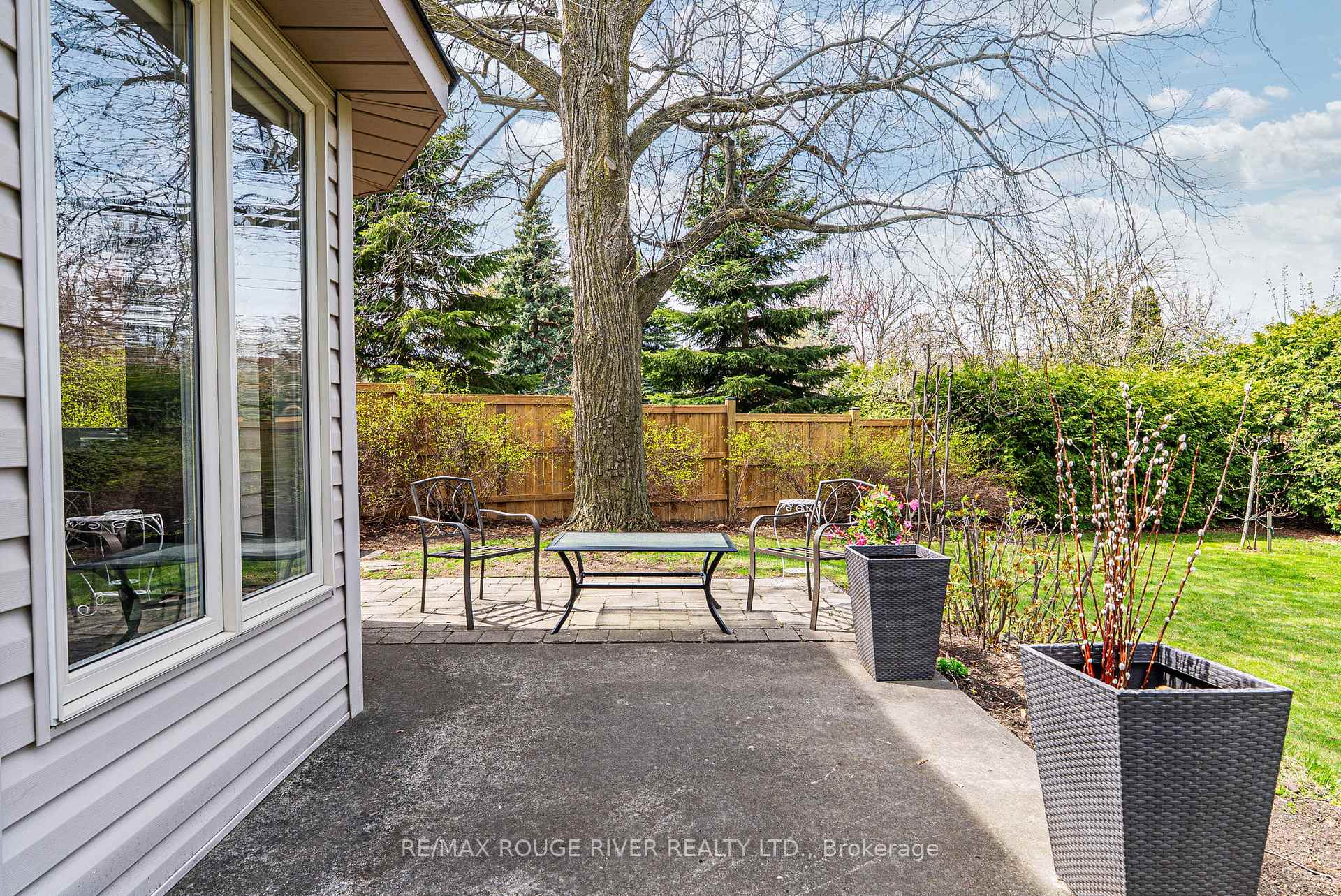 Photo 41 of 108 Orchard Court, Whitby, Downtown Whitby — HOMEH