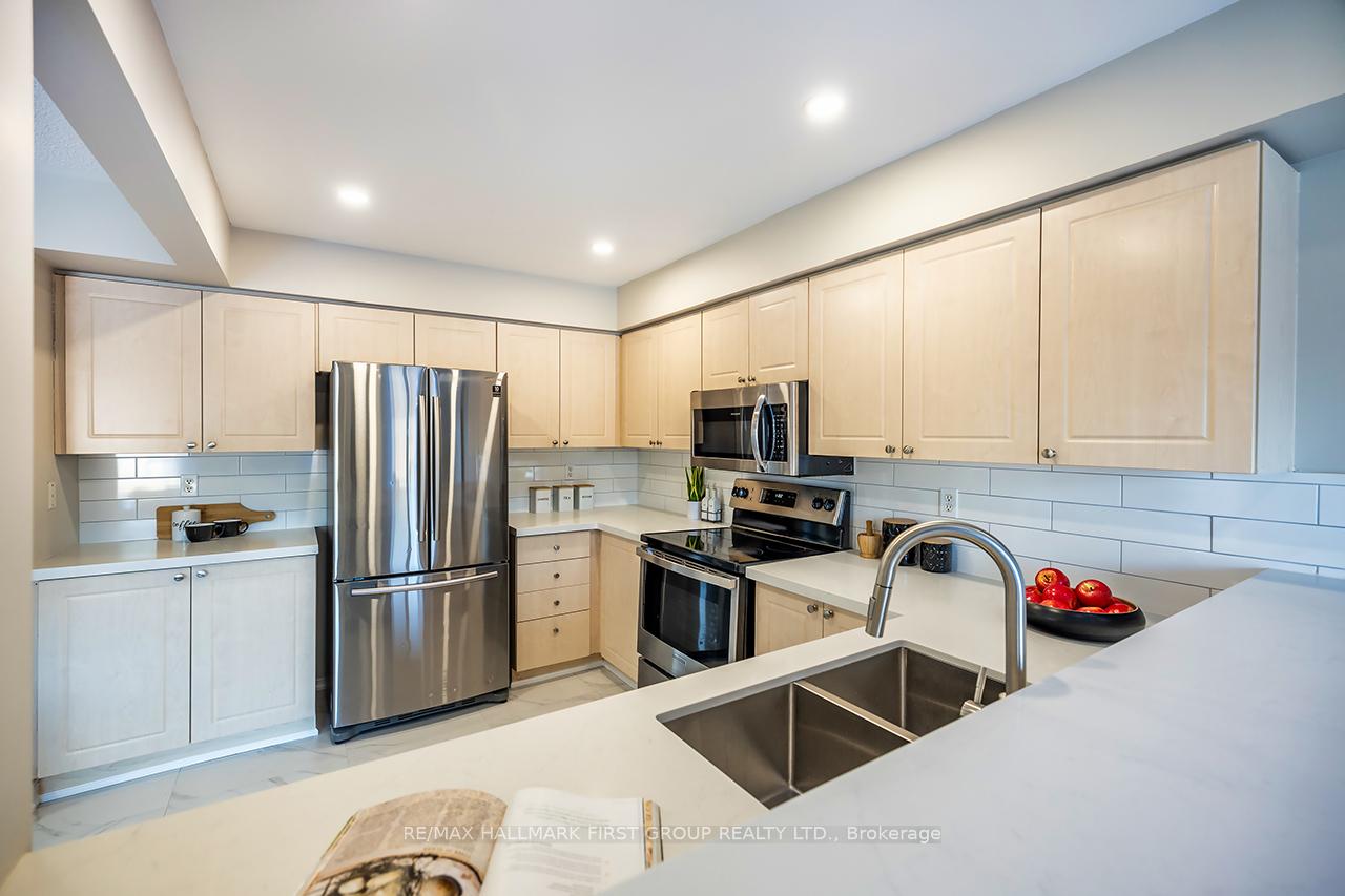 Photo 13 of 610 Amaretto Avenue, Pickering, Amberlea — HOMEH