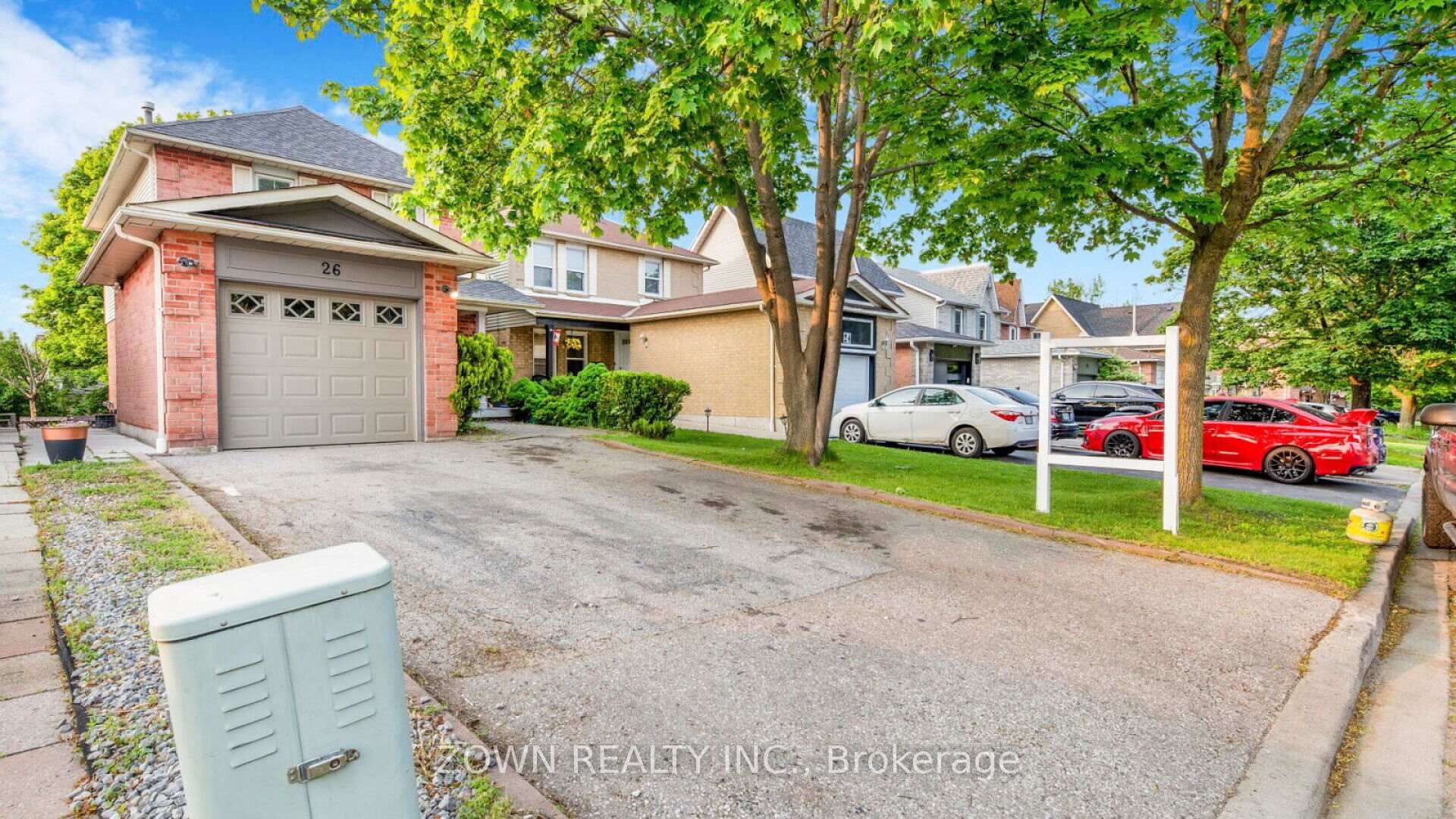Photo 2 of 26 Carr Drive, Ajax, Central — HOMEH