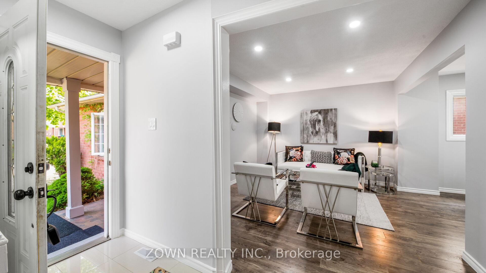 Photo 6 of 26 Carr Drive, Ajax, Central — HOMEH